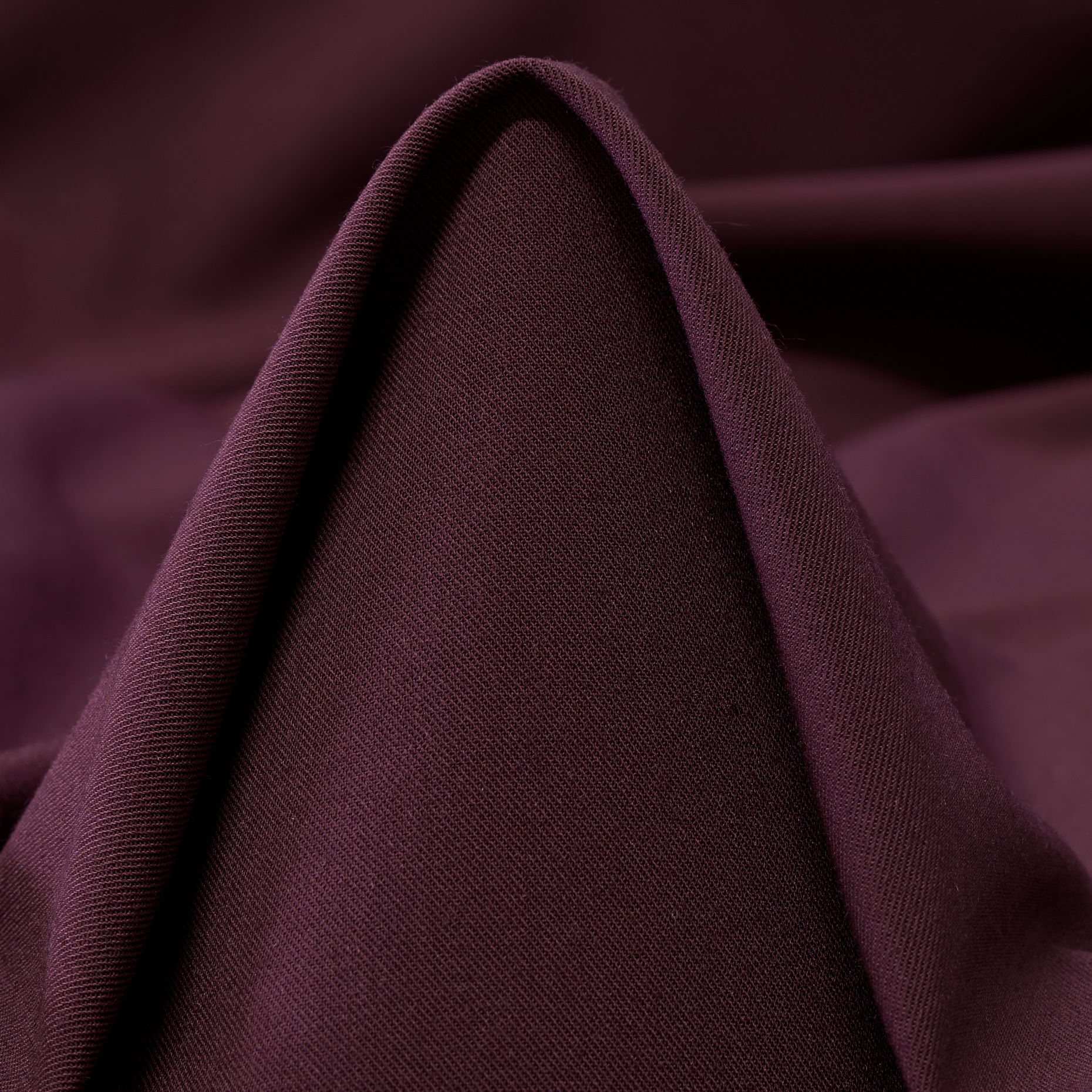 TWILL, VISCOSE BLEND, ELASTIC, BURGUNDY