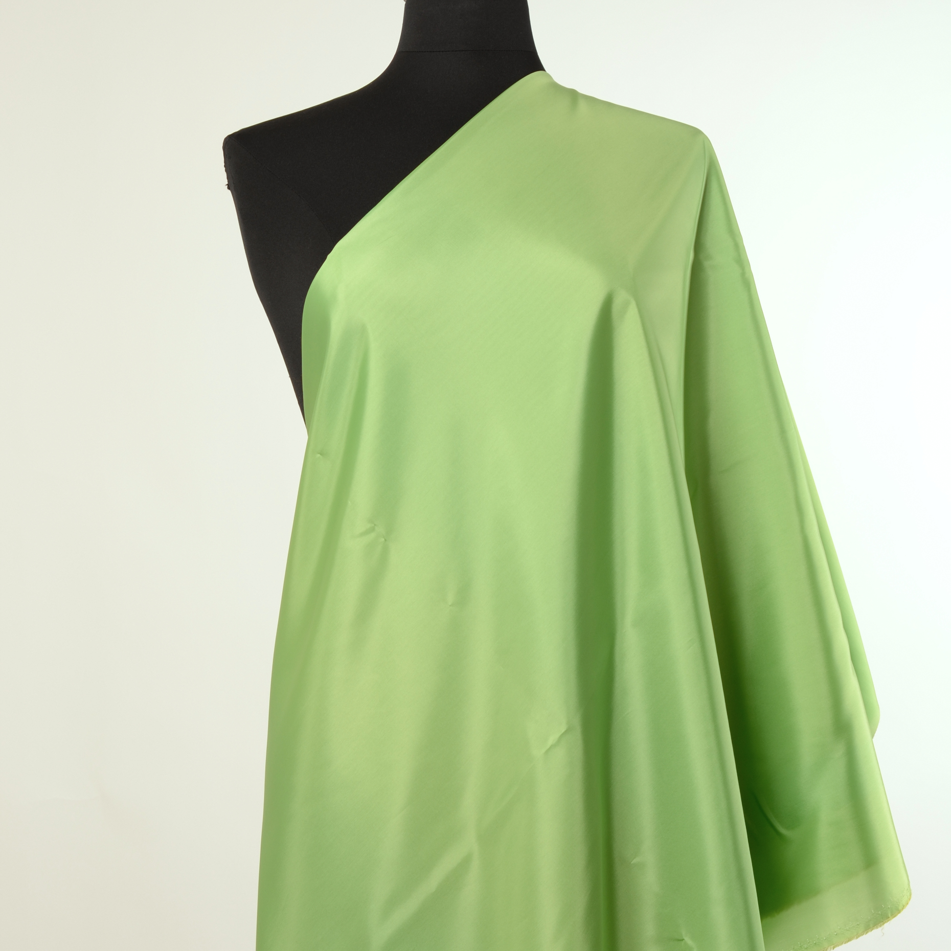 Futter, Cupro, Bright Jasmin Green (F000019689) - Schaufensterpuppe