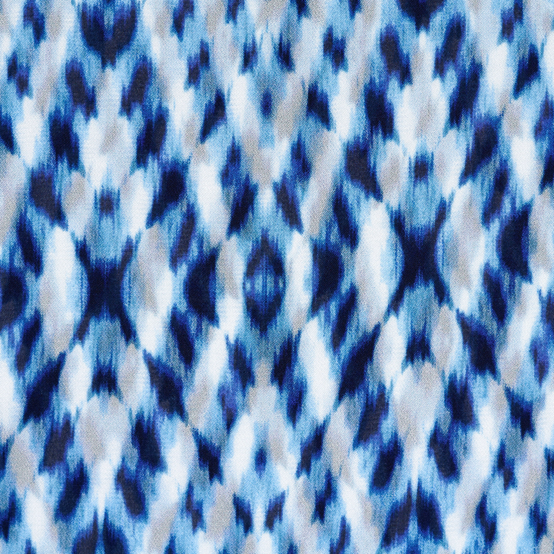 CRÊPE, VISCOSE, PRINTED, BRILLIANT WHITE&LAPIS BLUE (F000040268) - Texture
