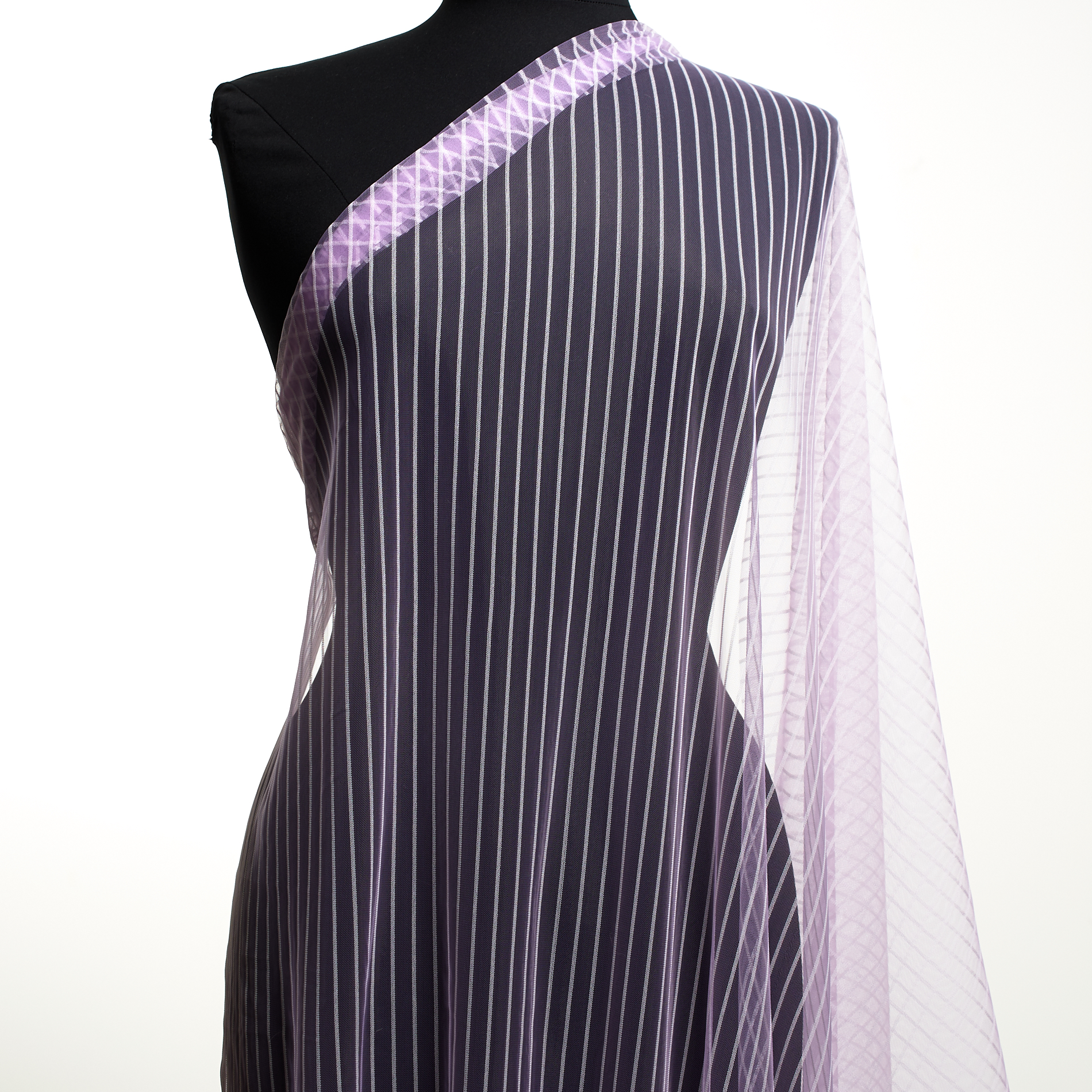 Tulle, Rayé, Lavender Fog (F000035165) - Mannequin