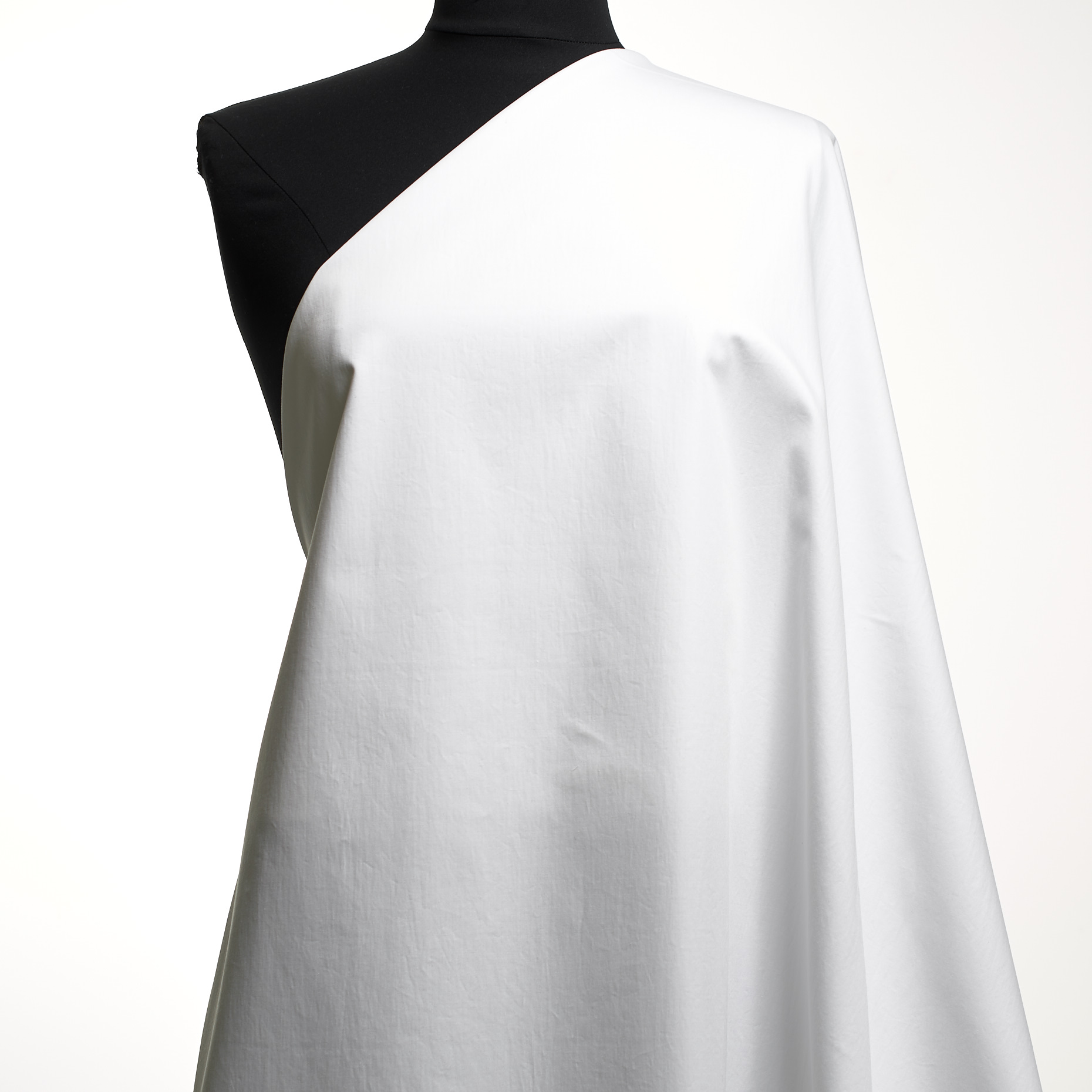 Твил, Хлопок, Brilliant White (F000036738) - Манекен
