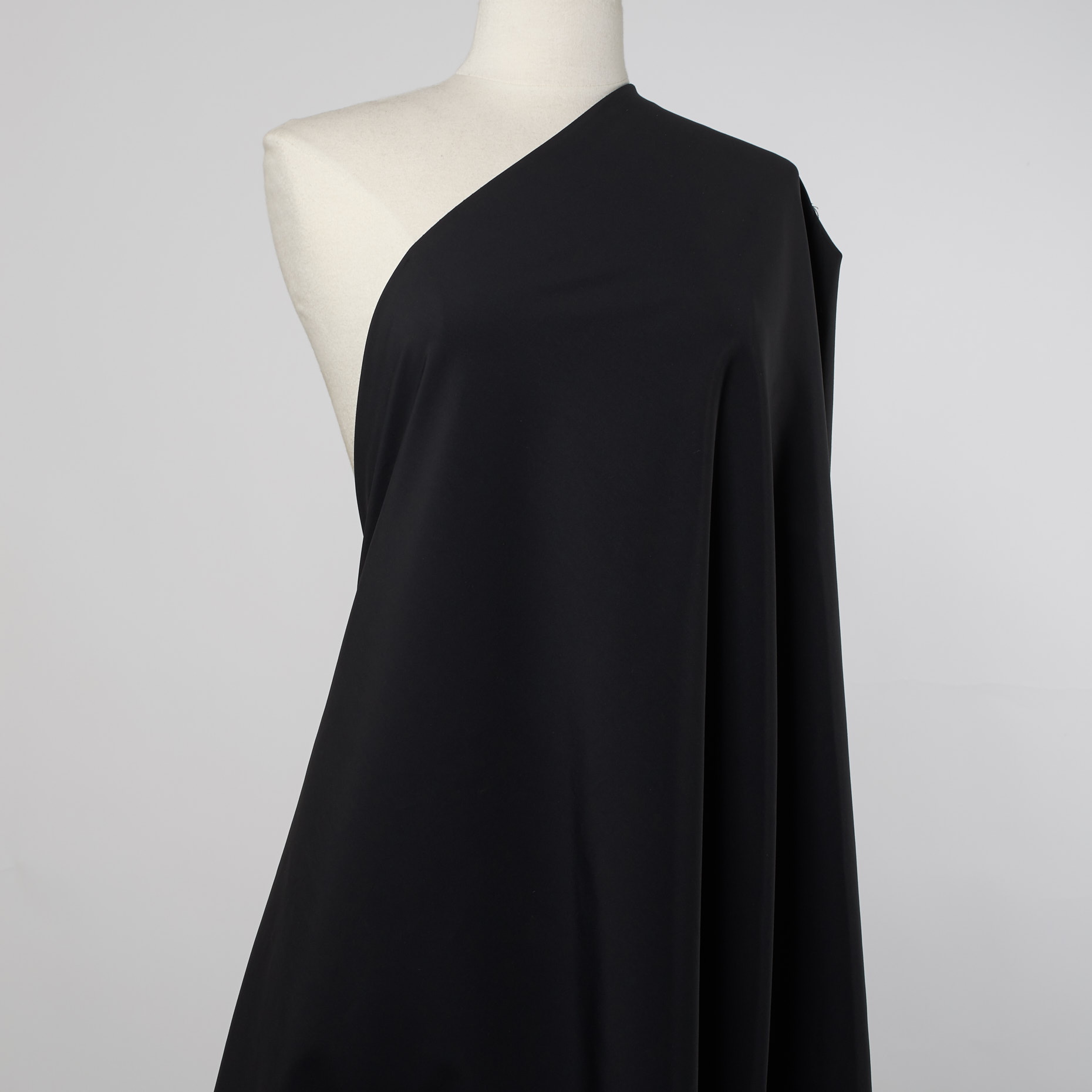 TECHNO STRETCH, JET BLACK (F000024635) - Mannequin