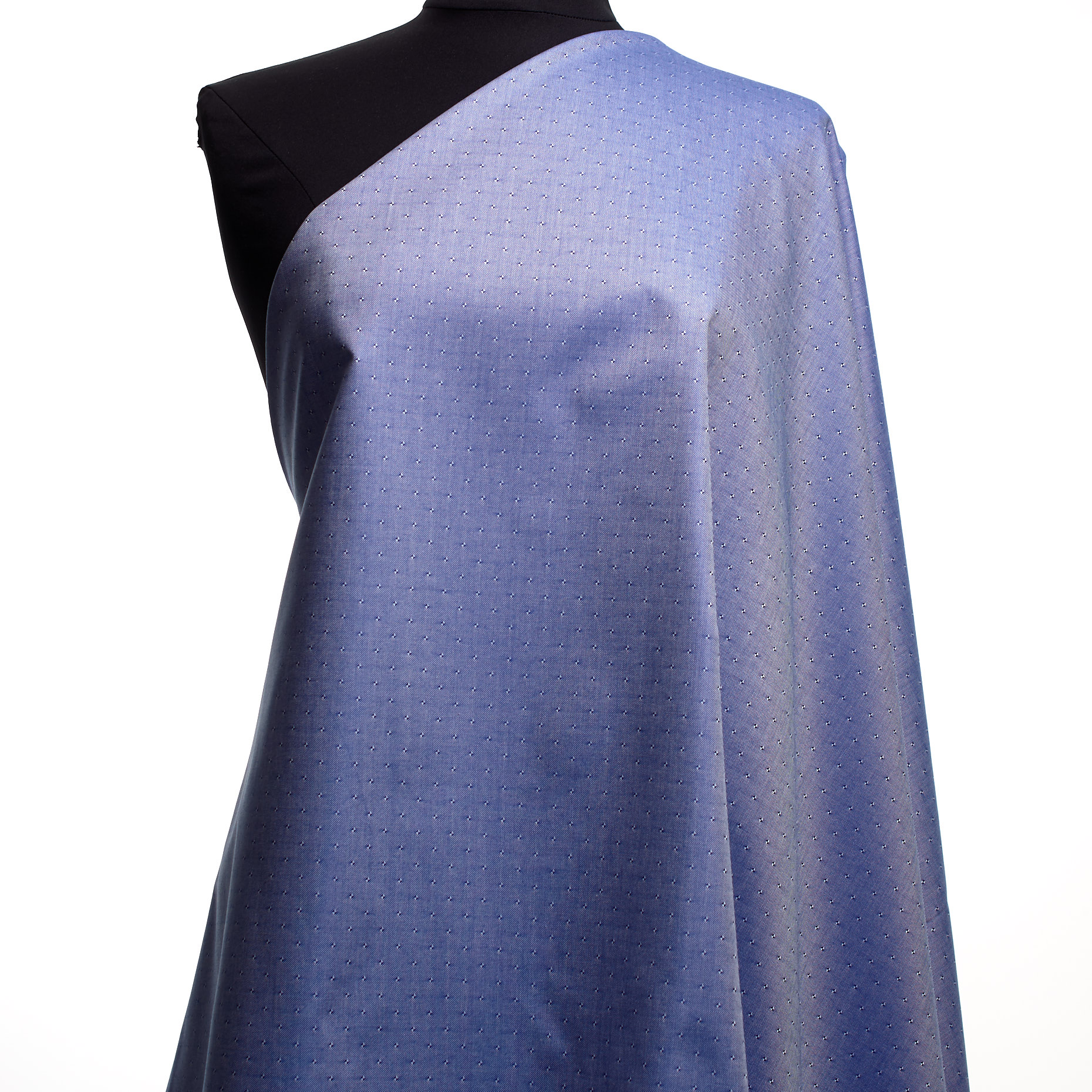 CHAMBRAY, COTTON, BLUE QUARTZ&BRILLIANT WHITE (F000043869) - Mannequin