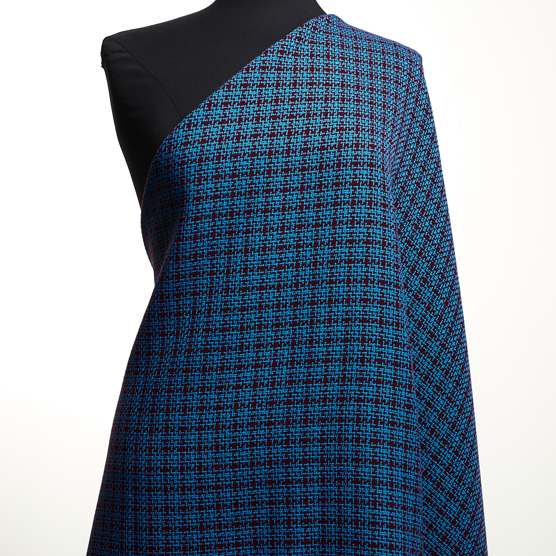 CHANEL, WOOL BLEND, MALIBU BLUE&POMEGRANATE (F000035358) - Mannequin