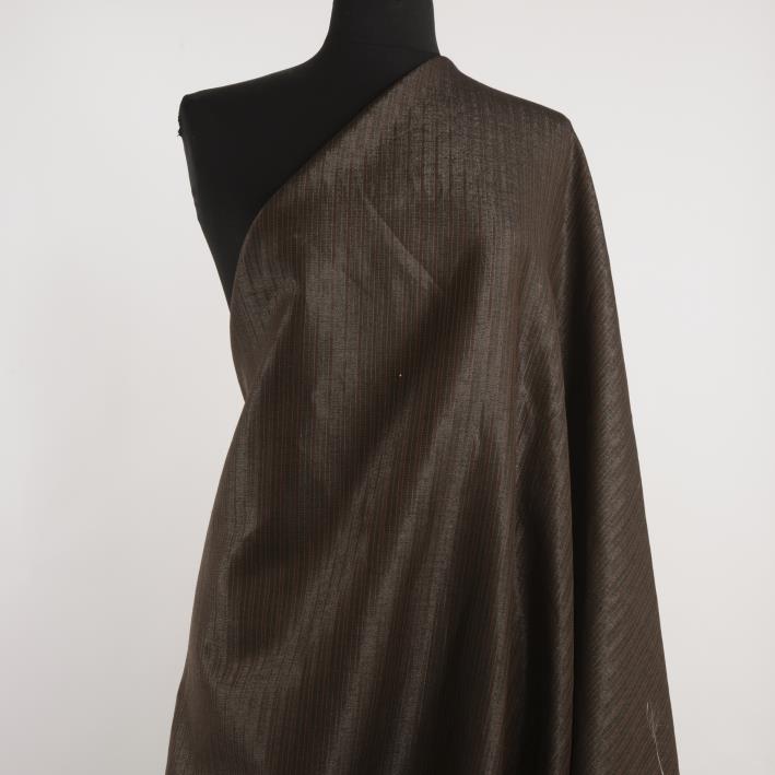 VIRGIN WOOL, METALLIC, STRIPES, COFFEE QUARTZ (F000027295) - Mannequin
