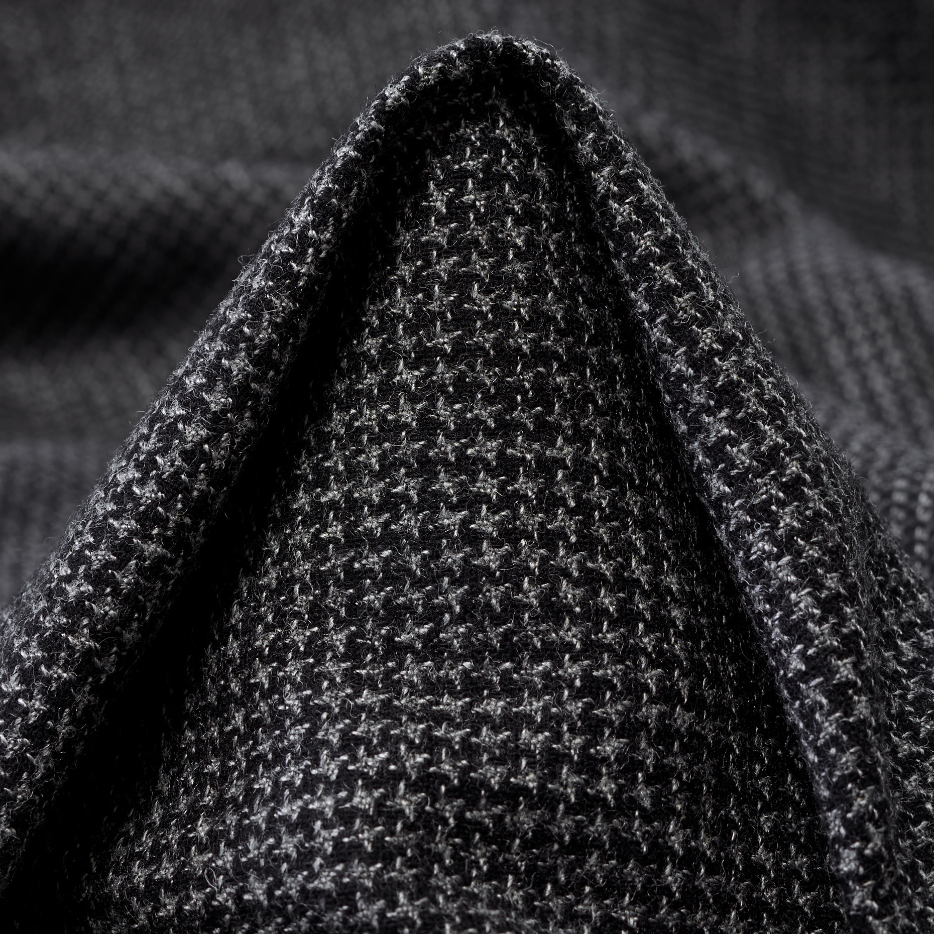 WOOL, VISCOSE BLEND, MICRO DESIGN