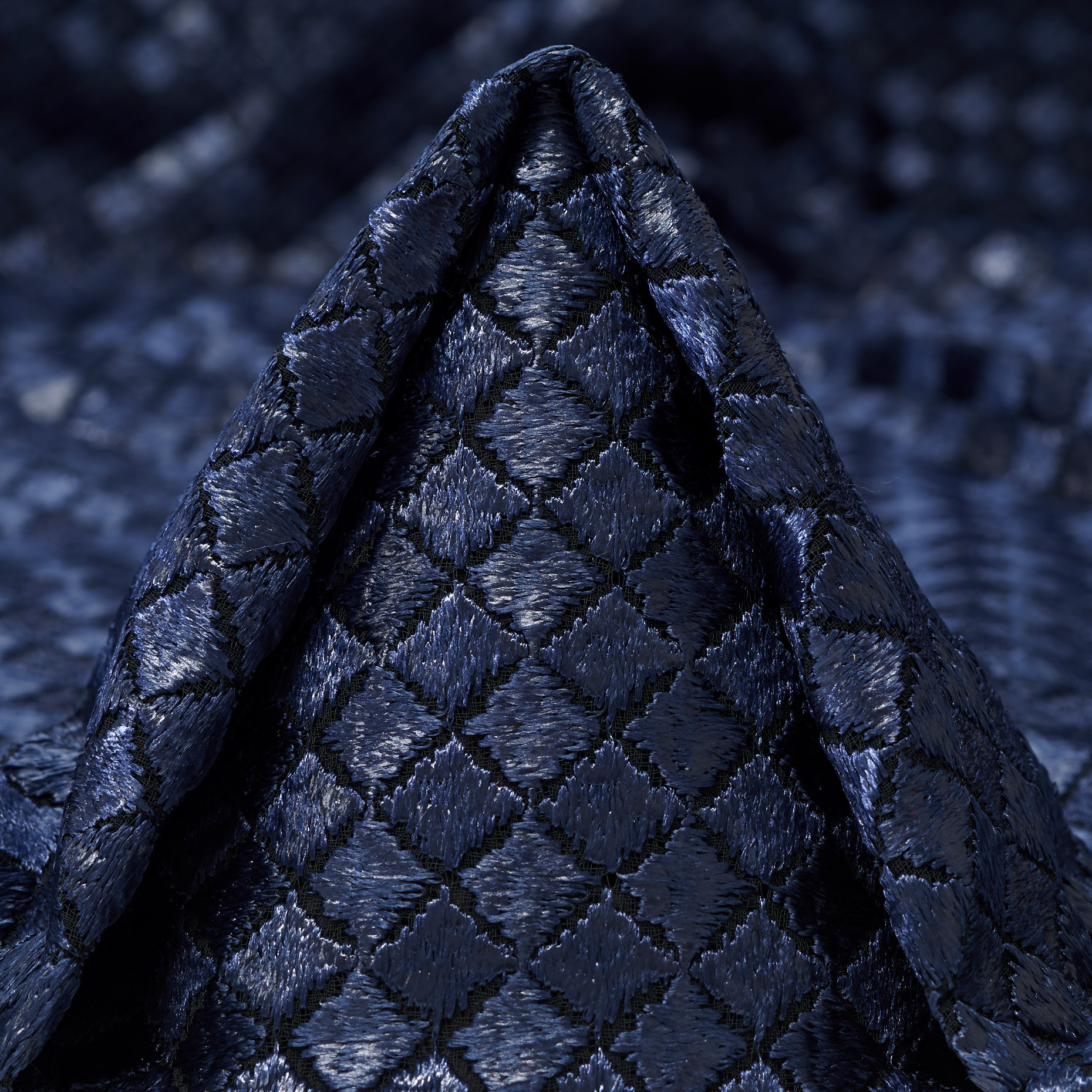 LACE, SHINY, TRUE BLUE (F000005757)