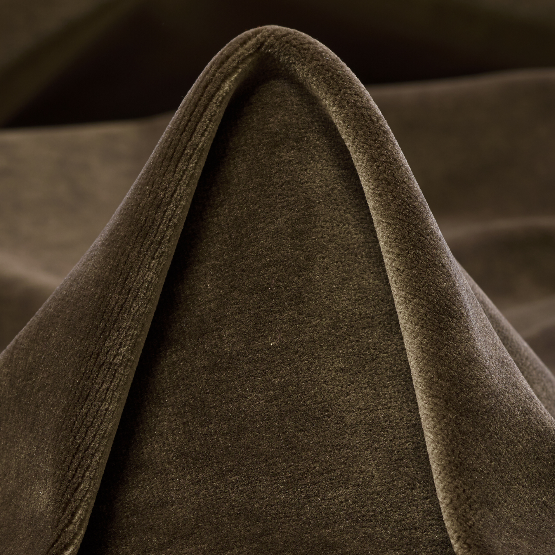 VELVET, COTTON, MUD (C0002280)