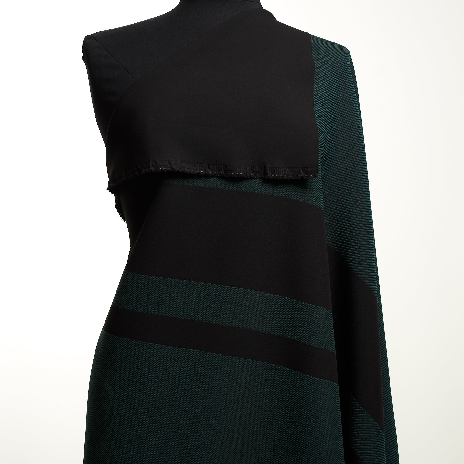 Jersey, Punto Milano, Turquoise&Raven Black (F000034532) - Manekin
