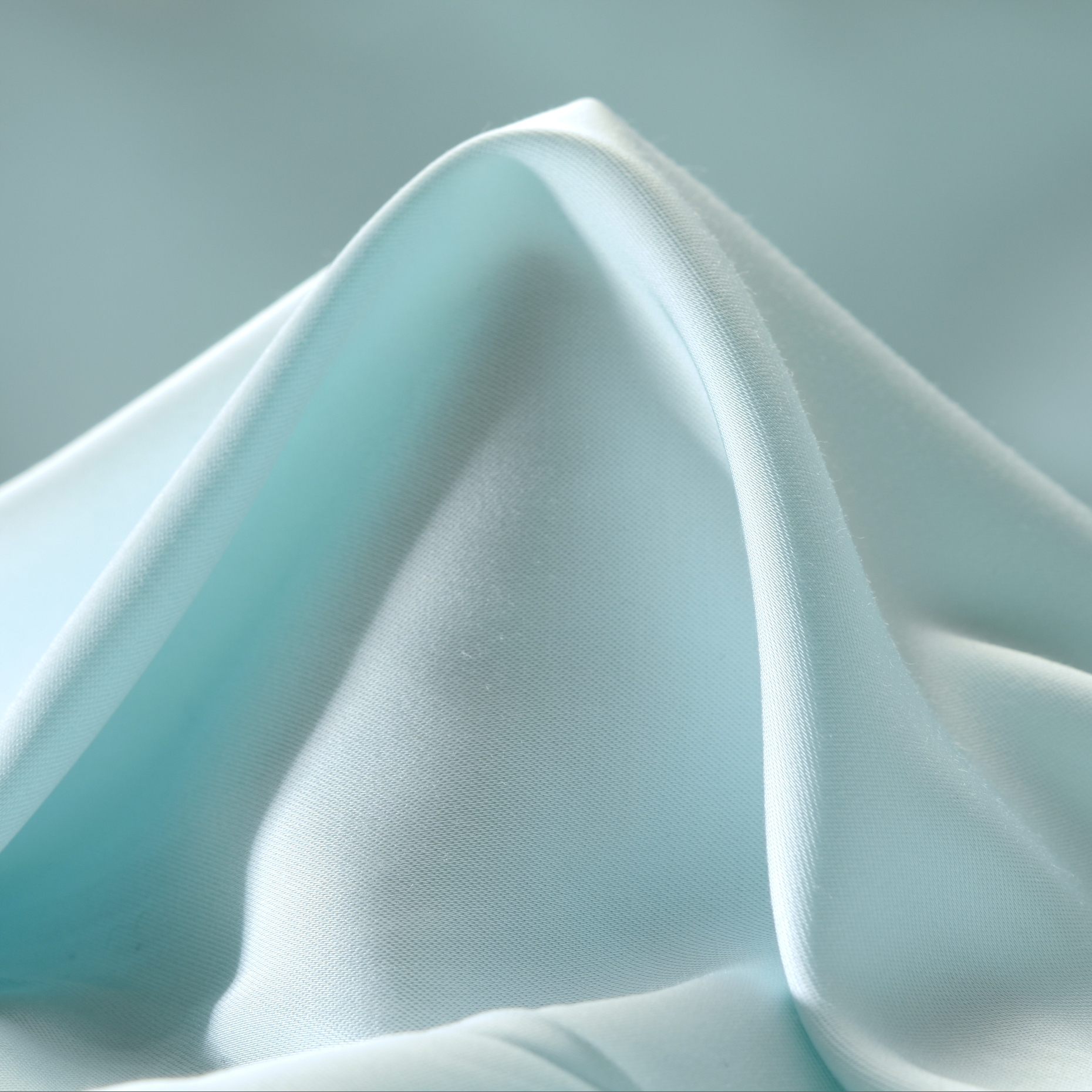 VISCOSE, ELASTIC, HINT OF MINT (F000020127)