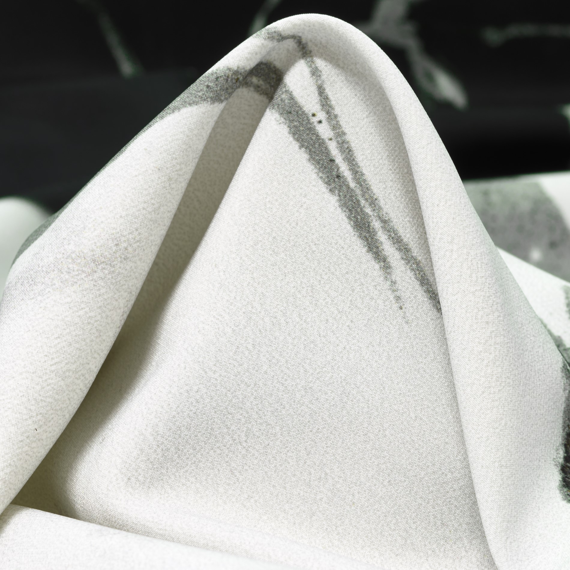 TECHNO STRETCH, PRINTED, CHALK&RAVEN BLACK (F000031343)