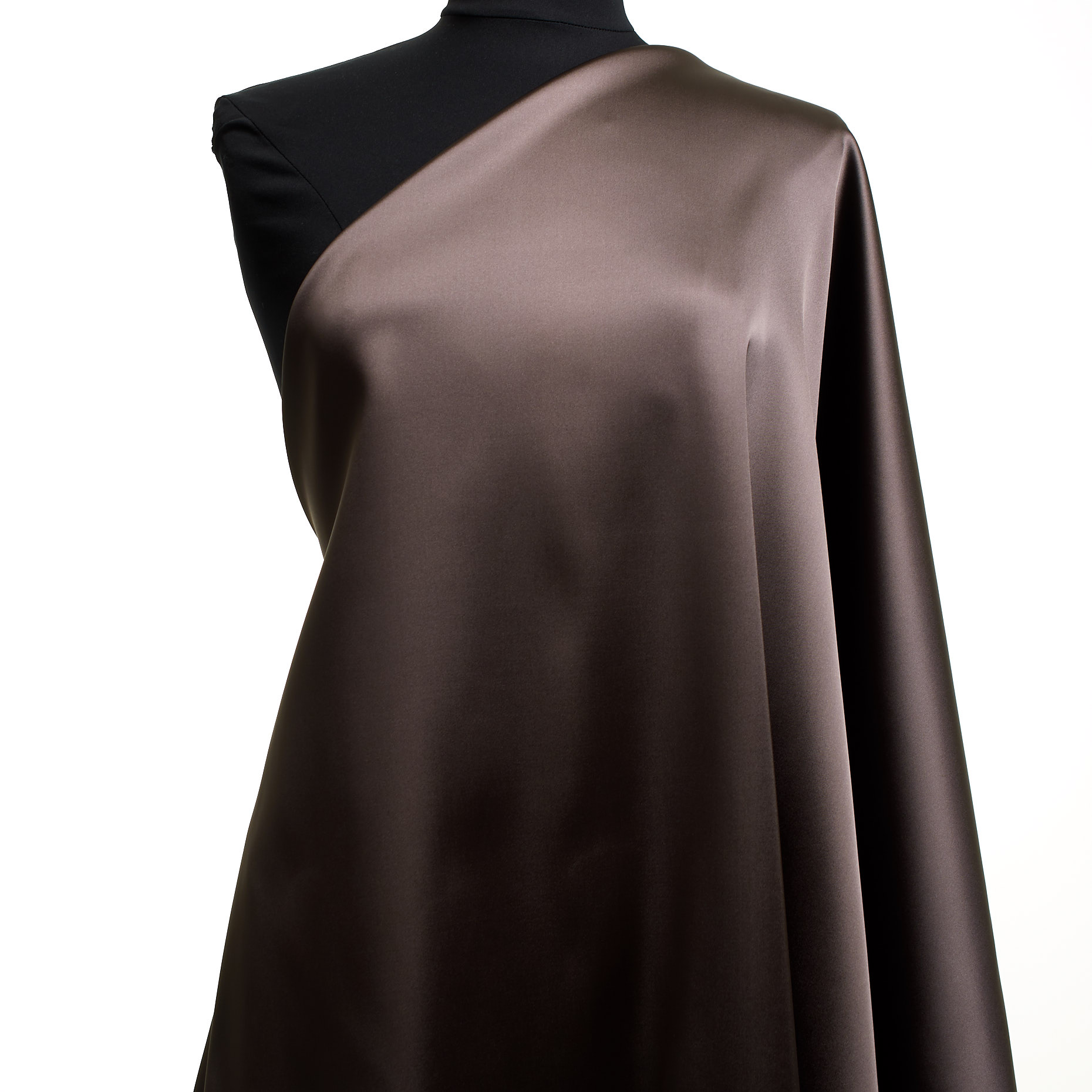 Satén, Acetato, Elástico, Opal Gray (F000046311) - Maniquí