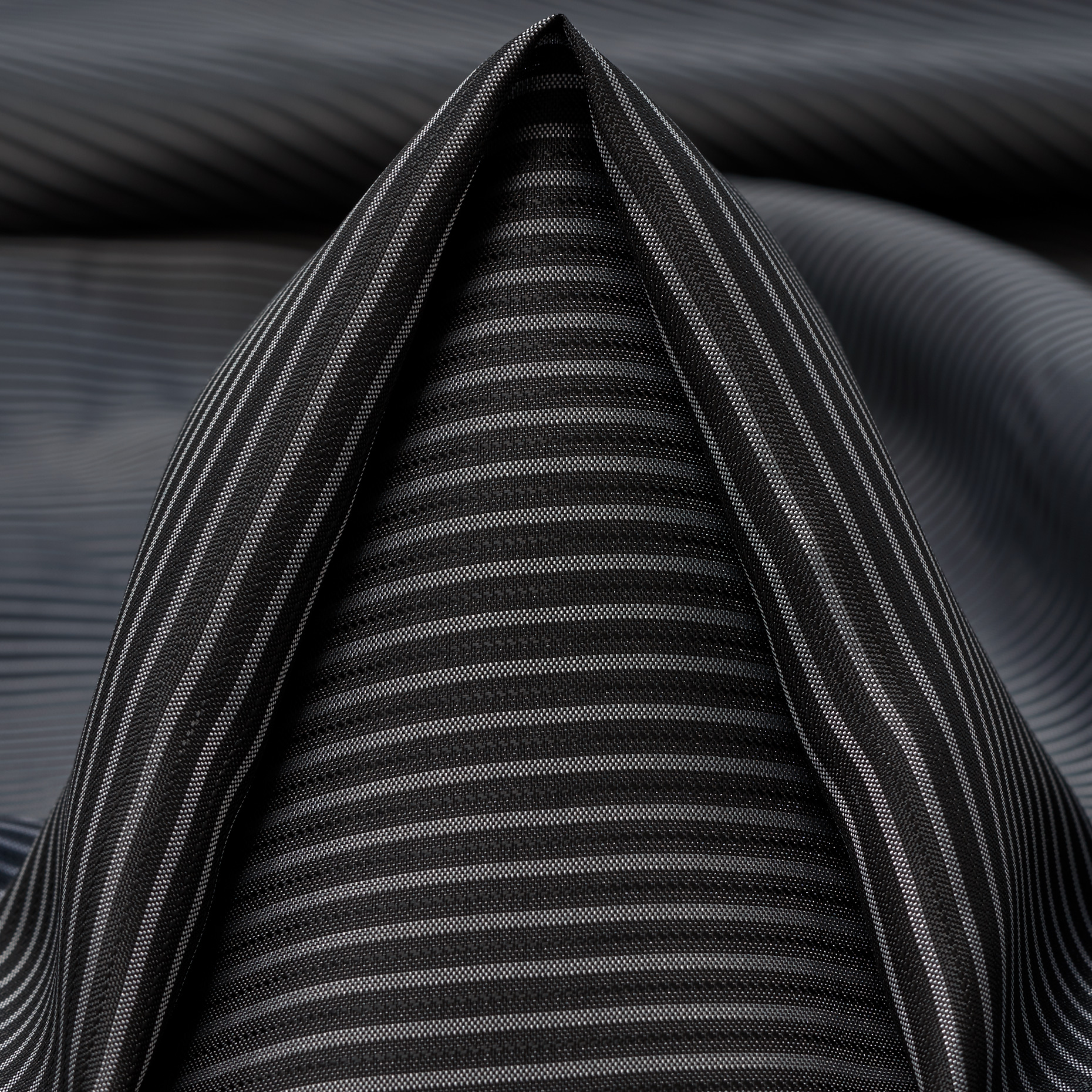 LINING, CUPRO, STRIPES, BLACK RAVEN