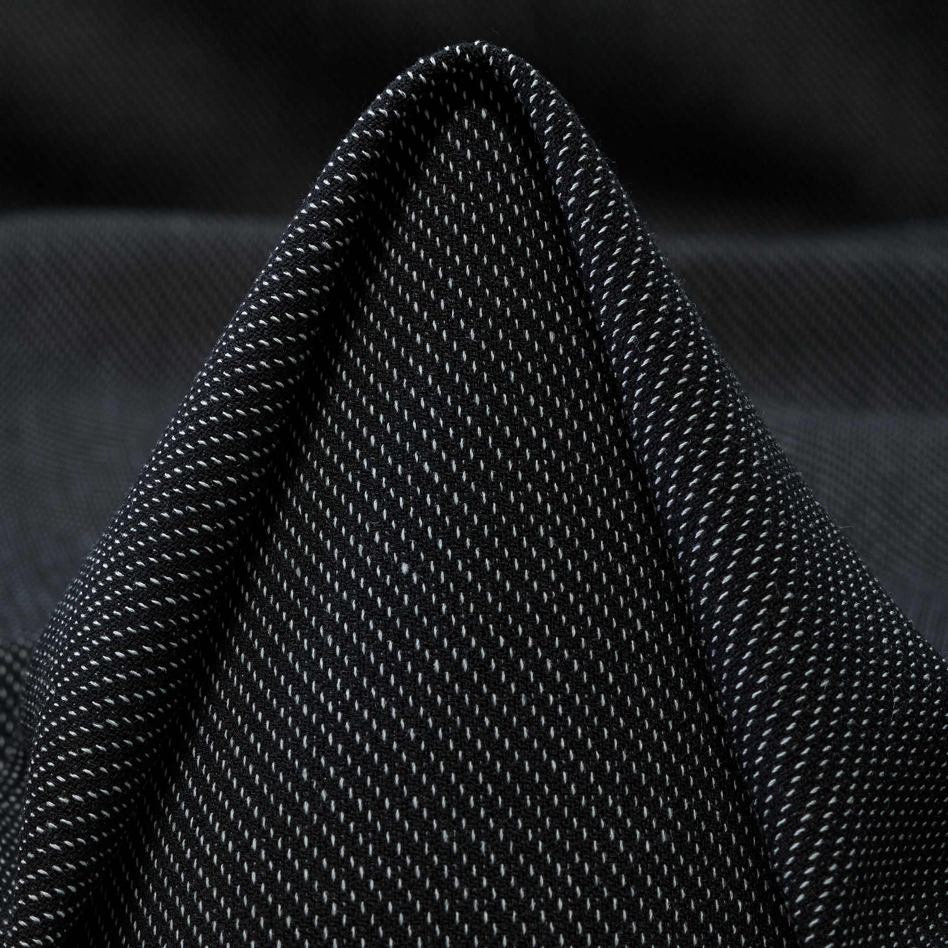 TWILL, VISCOSE BLEND, ELASTIC, RAVEN BLACK (F000027044)