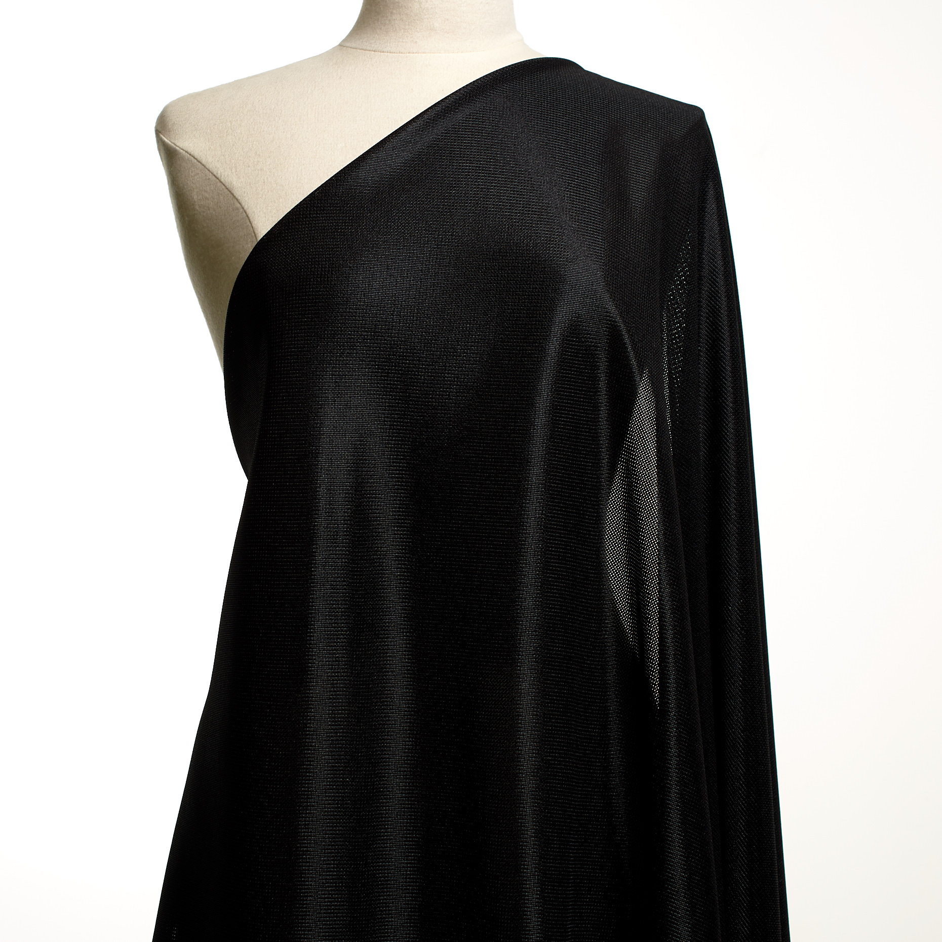 NET, SHIMMERING, RAVEN BLACK (F000048930) - Mannequin
