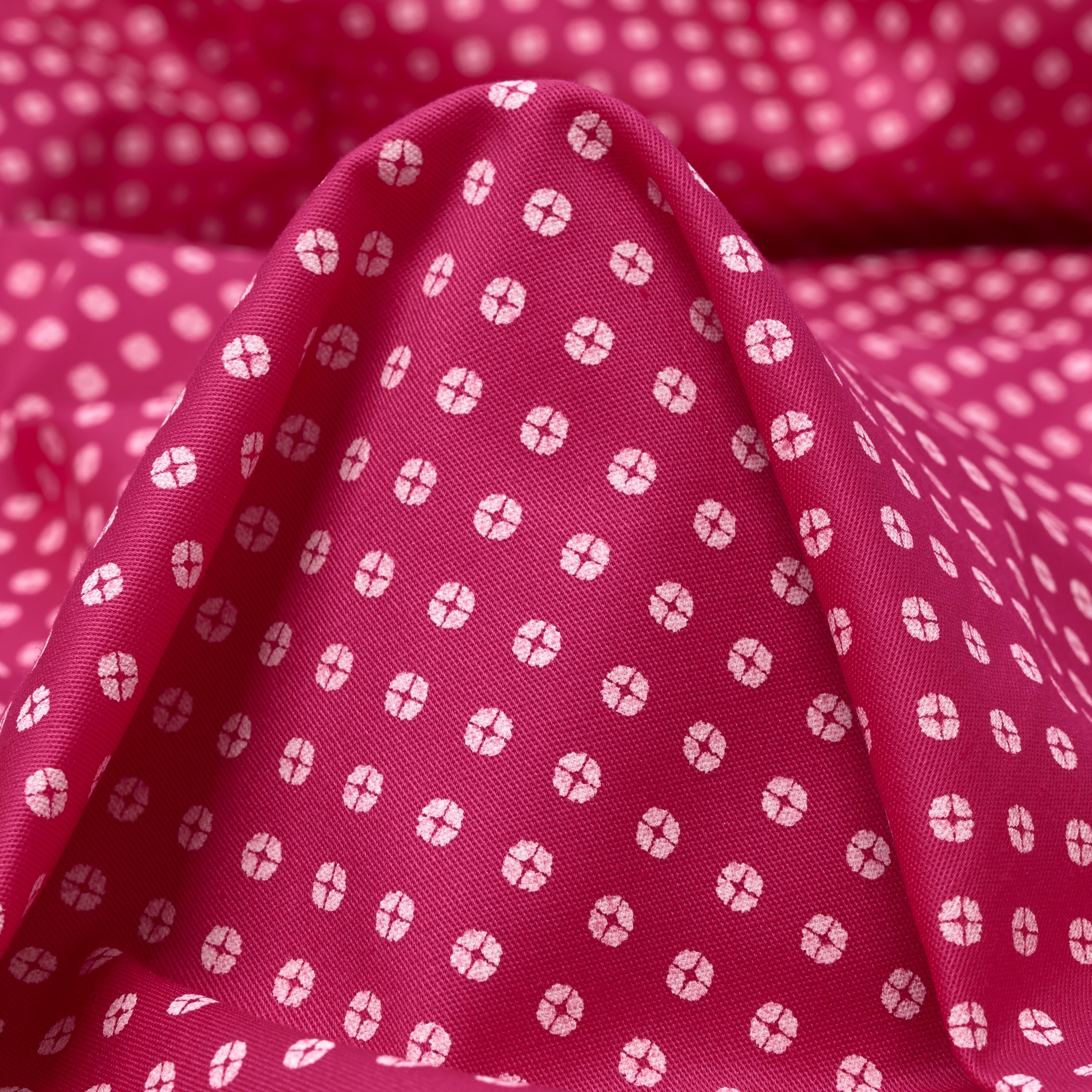 COTTON, ELASTIC, PRINTED, MAGENTA (F000031142)