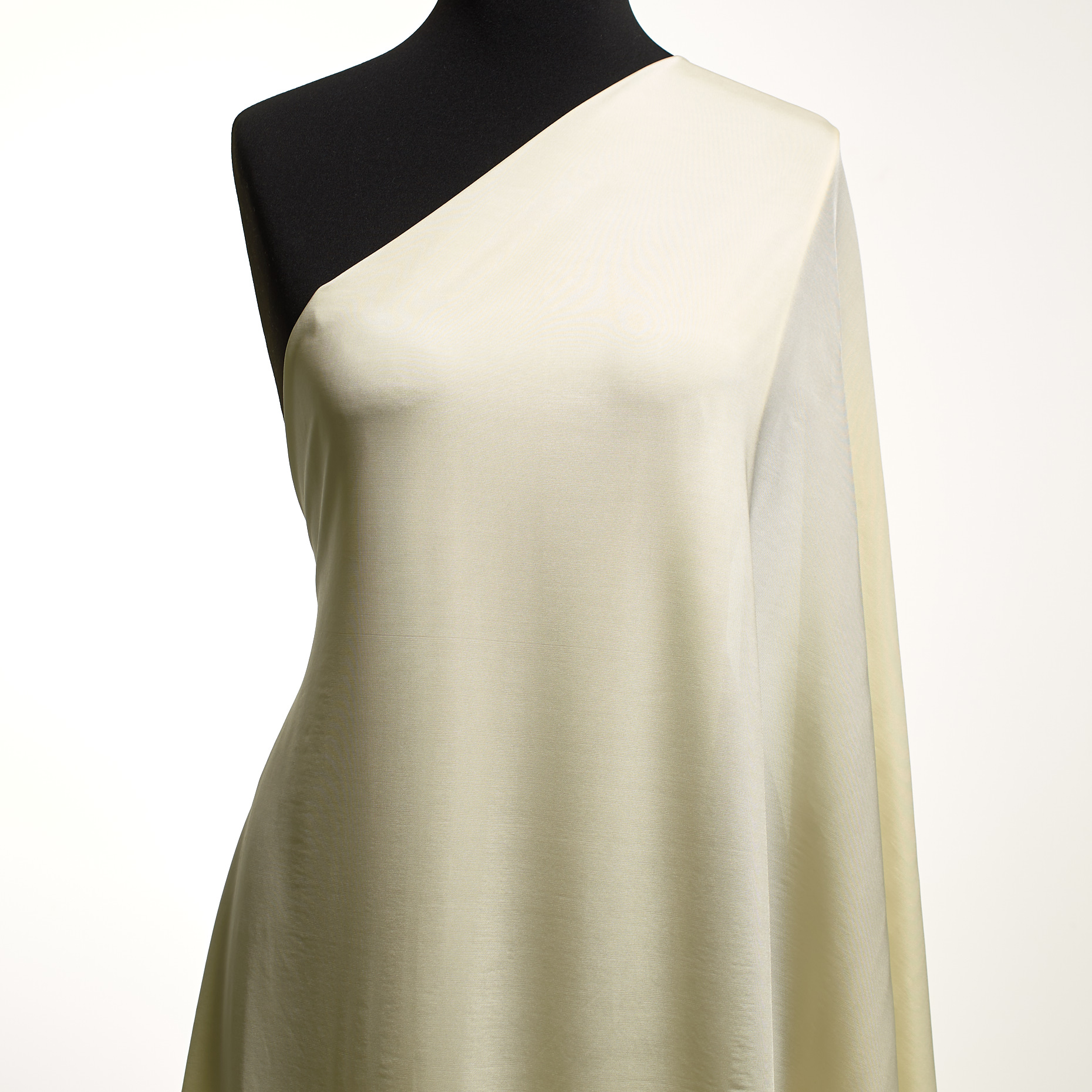 SINGLE JERSEY, VISCOSE, ELASTIC, VANILLA ICE (F000048907) - Mannequin