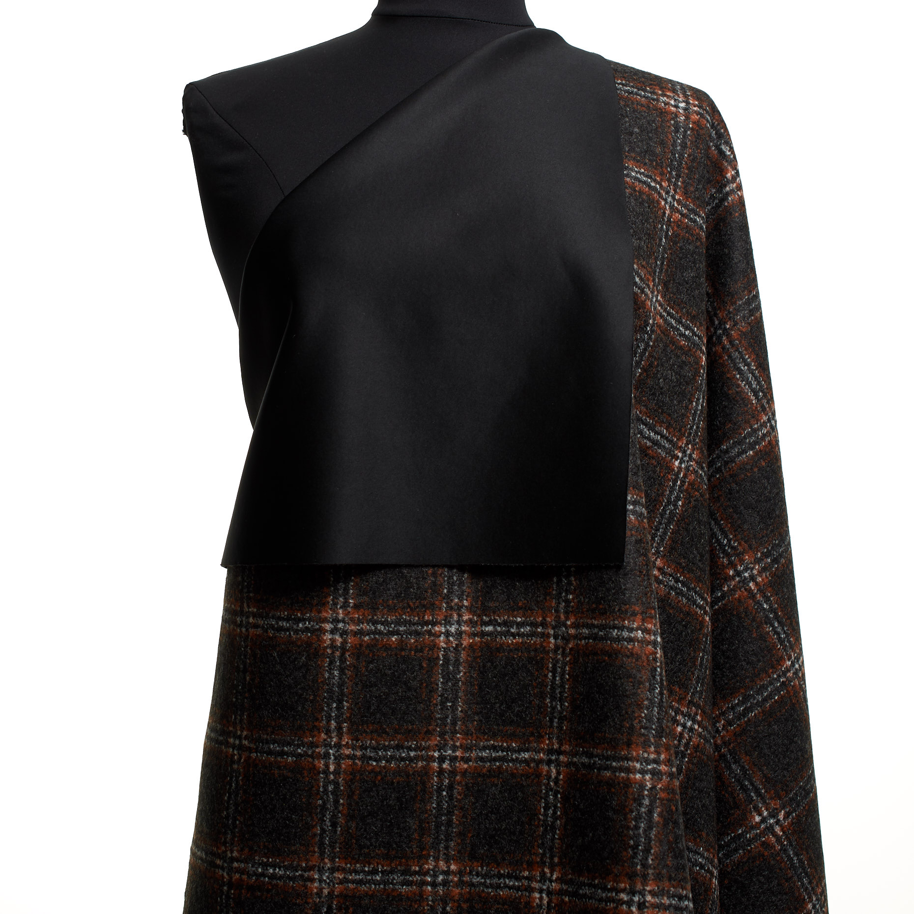 Double Jersey, Mieszanka wełny, Ramy, Volcanic Ash&Koi (F000044592) - Manekin