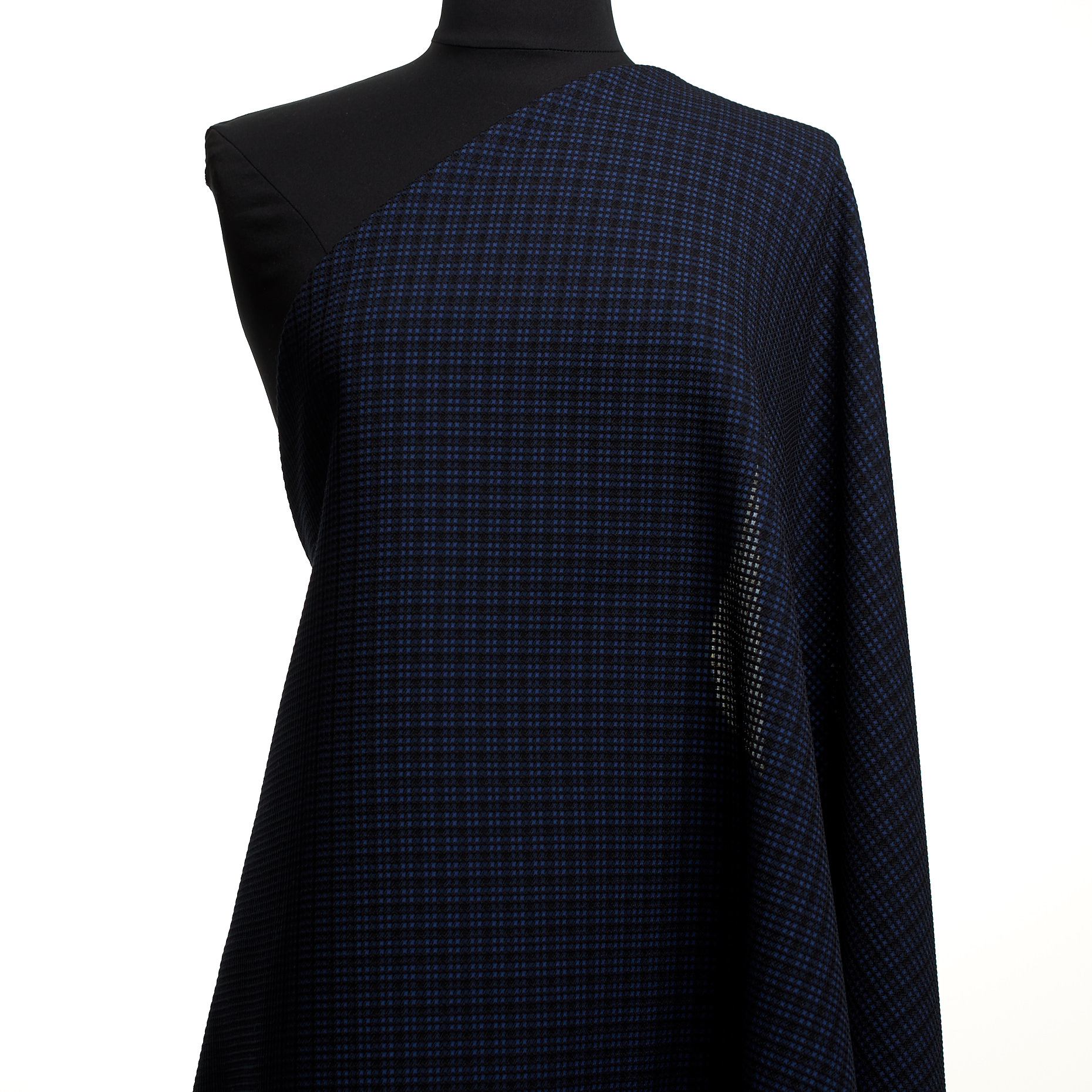 VIRGIN WOOL, COTTON, MICRO DESIGN, COLONY BLUE&RAVEN BLACK (F000047616) - Mannequin