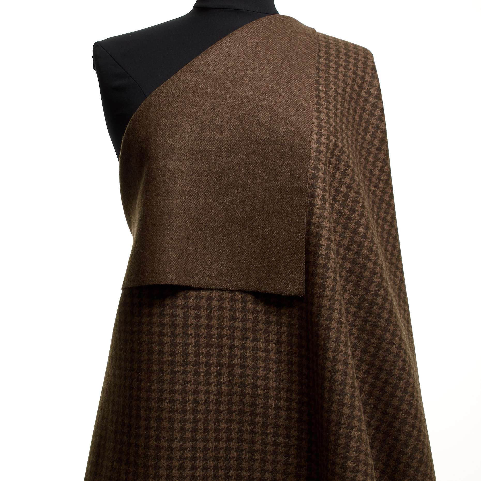 JERSEY, JACQUARD, WOOL, HOT FUDGE (F000044392) - Mannequin