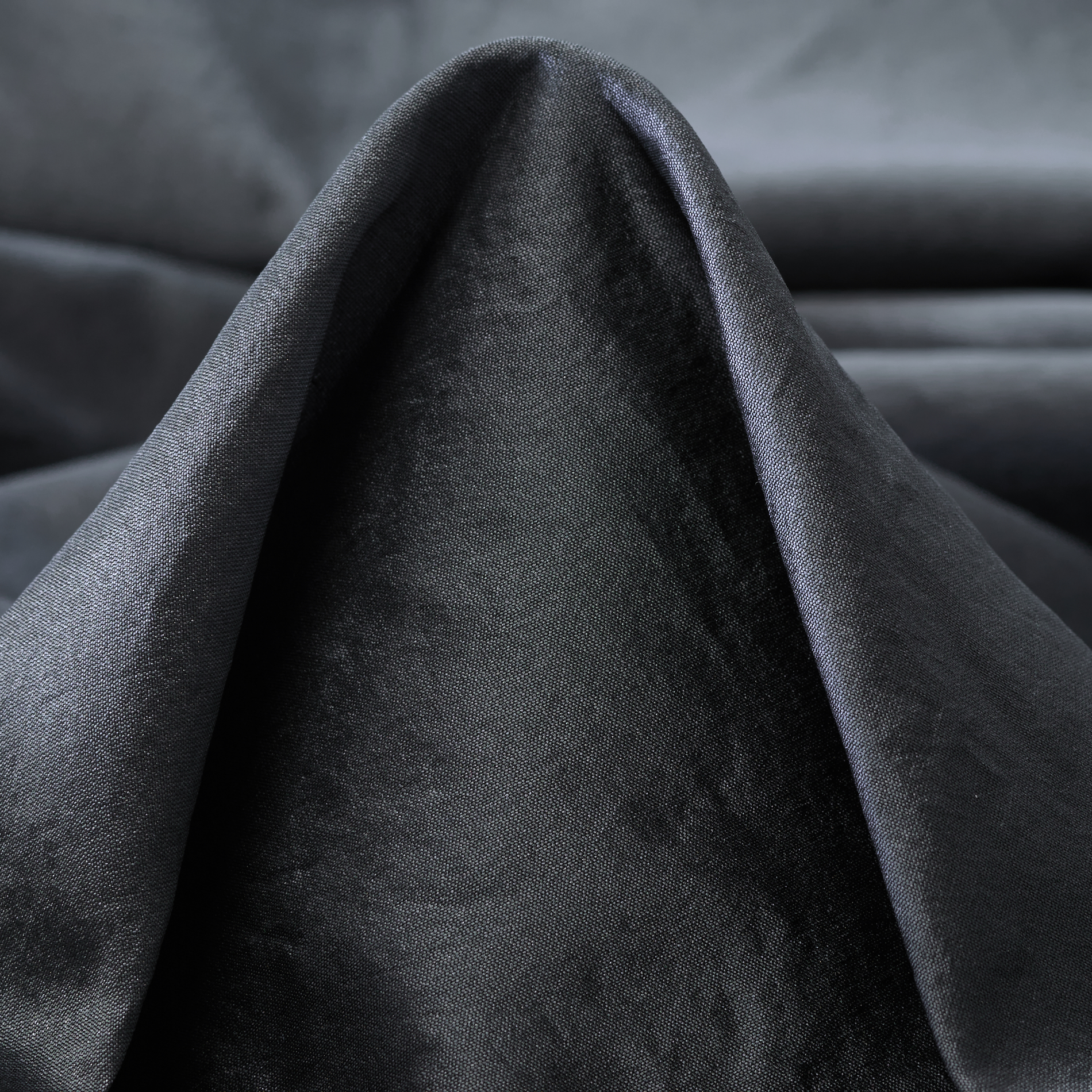 TAFFETA, SILK, STEEL (T0000072)