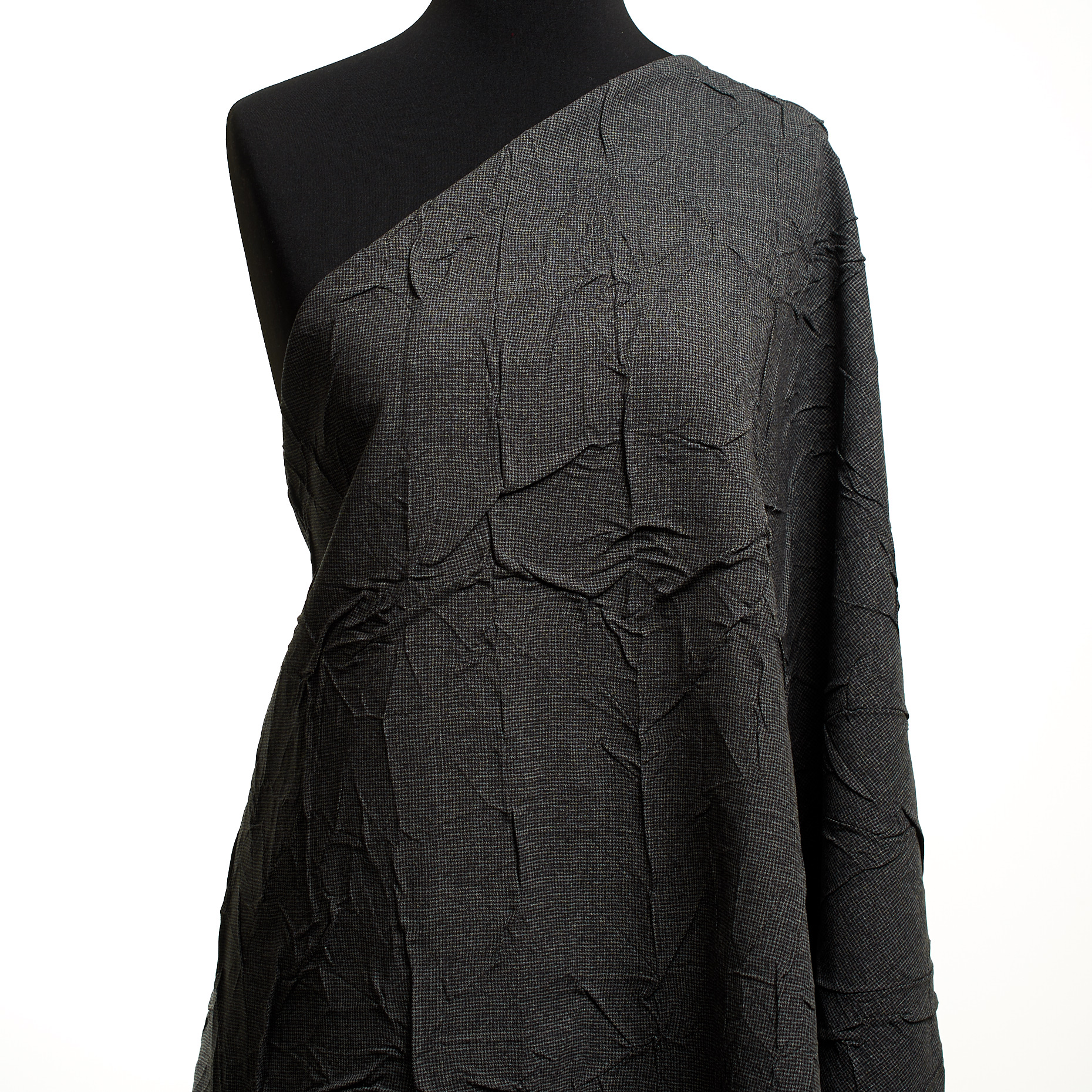 Crash, Wełna dziewicza, Micro Design, Mockingbird&Raven Black (T0000775) - Manekin