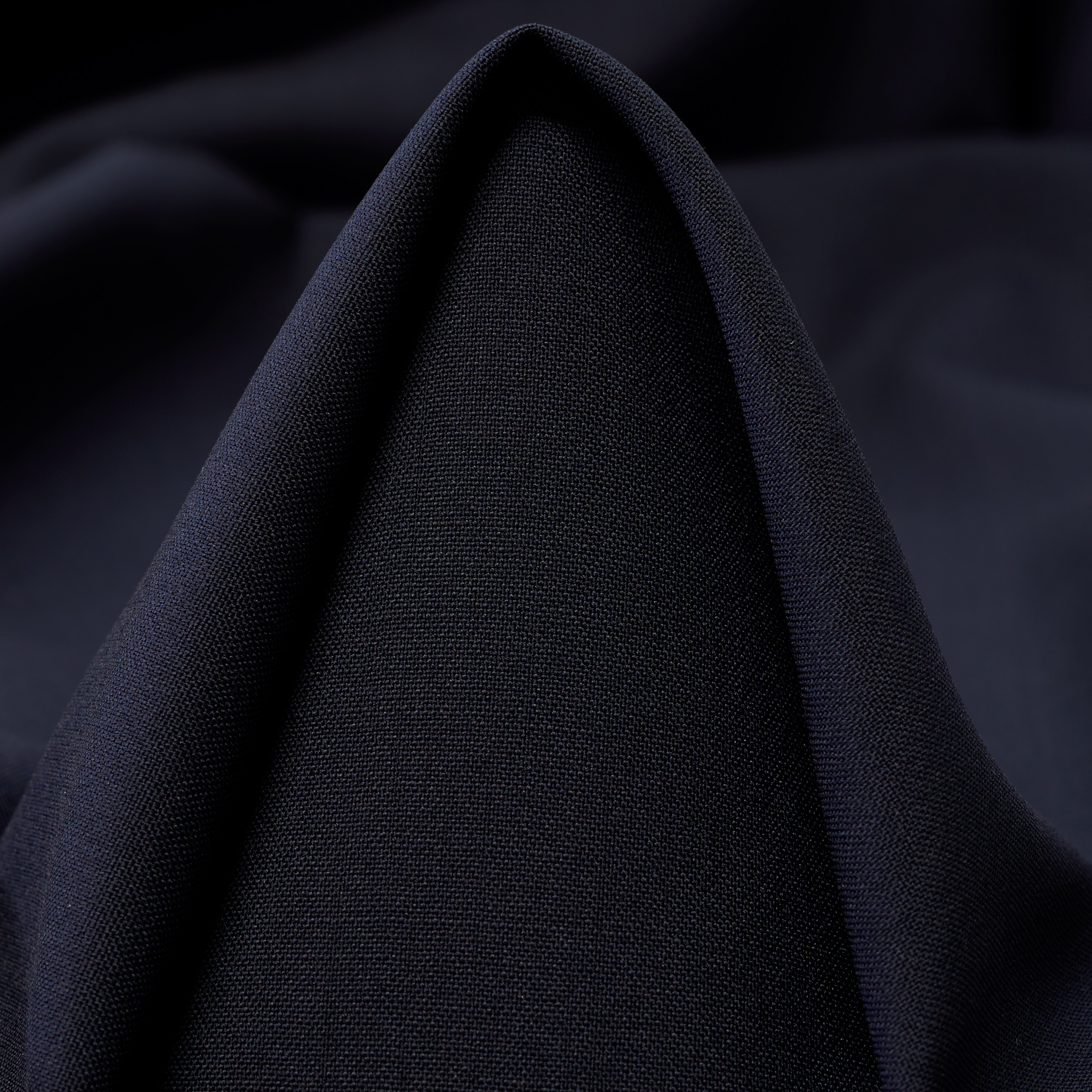 COOL WOOL, MELANGE, RAVEN BLACK