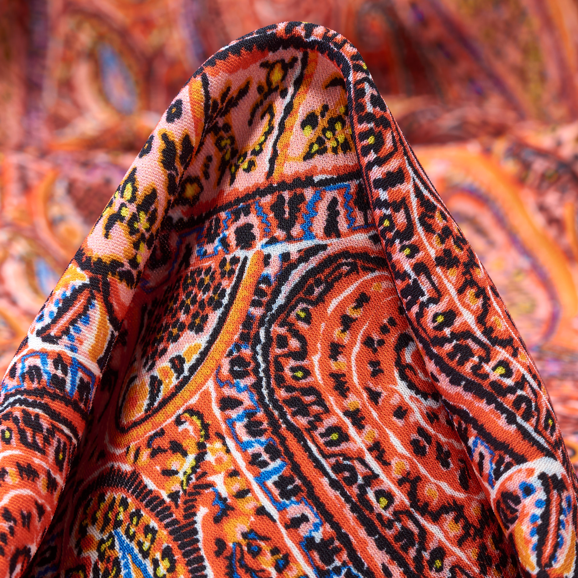 Krepa, Wiskoza, Paisley, Koi (F000044099)