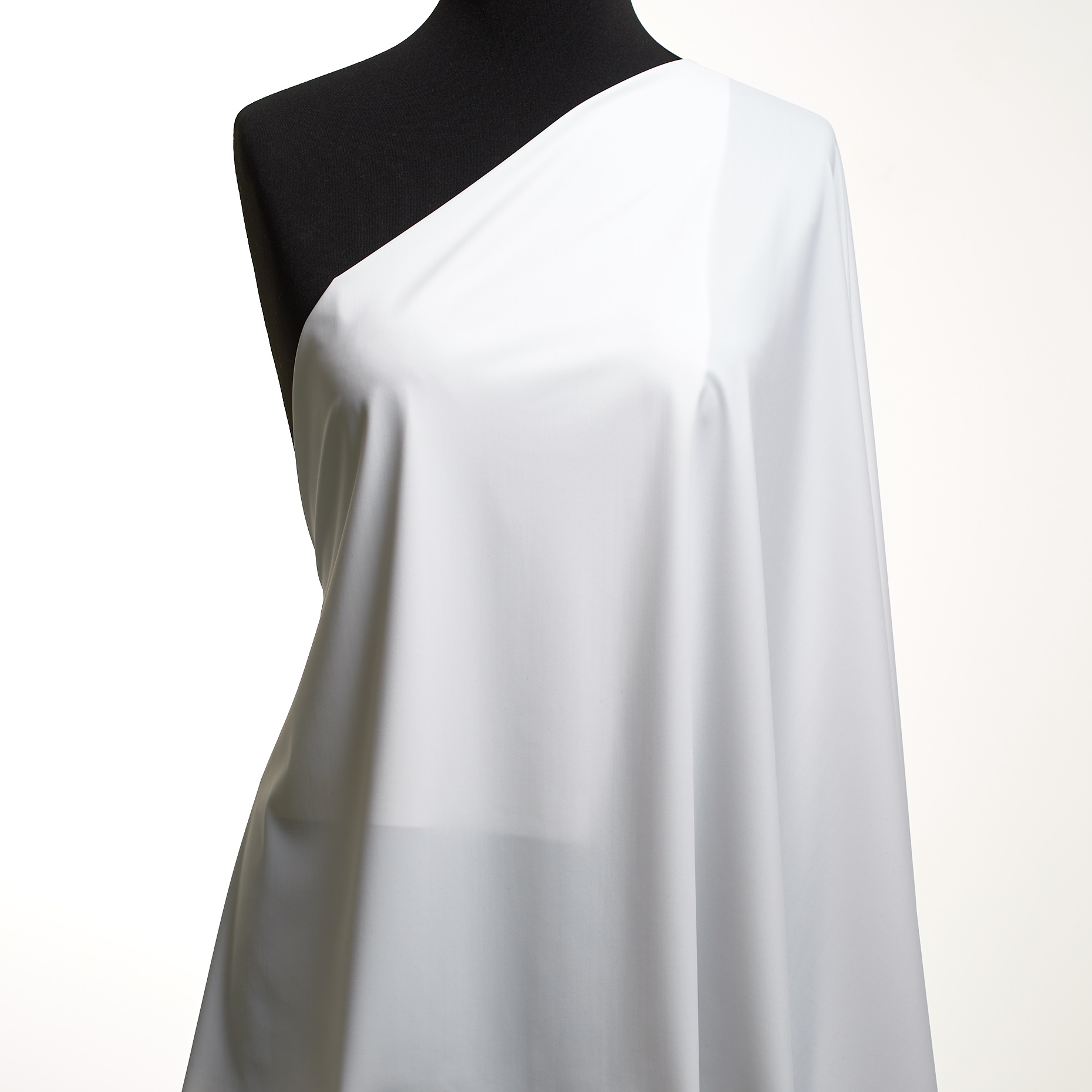 Techno Jersey, Haute Elasticité, Brilliant White (F000048923) - Mannequin