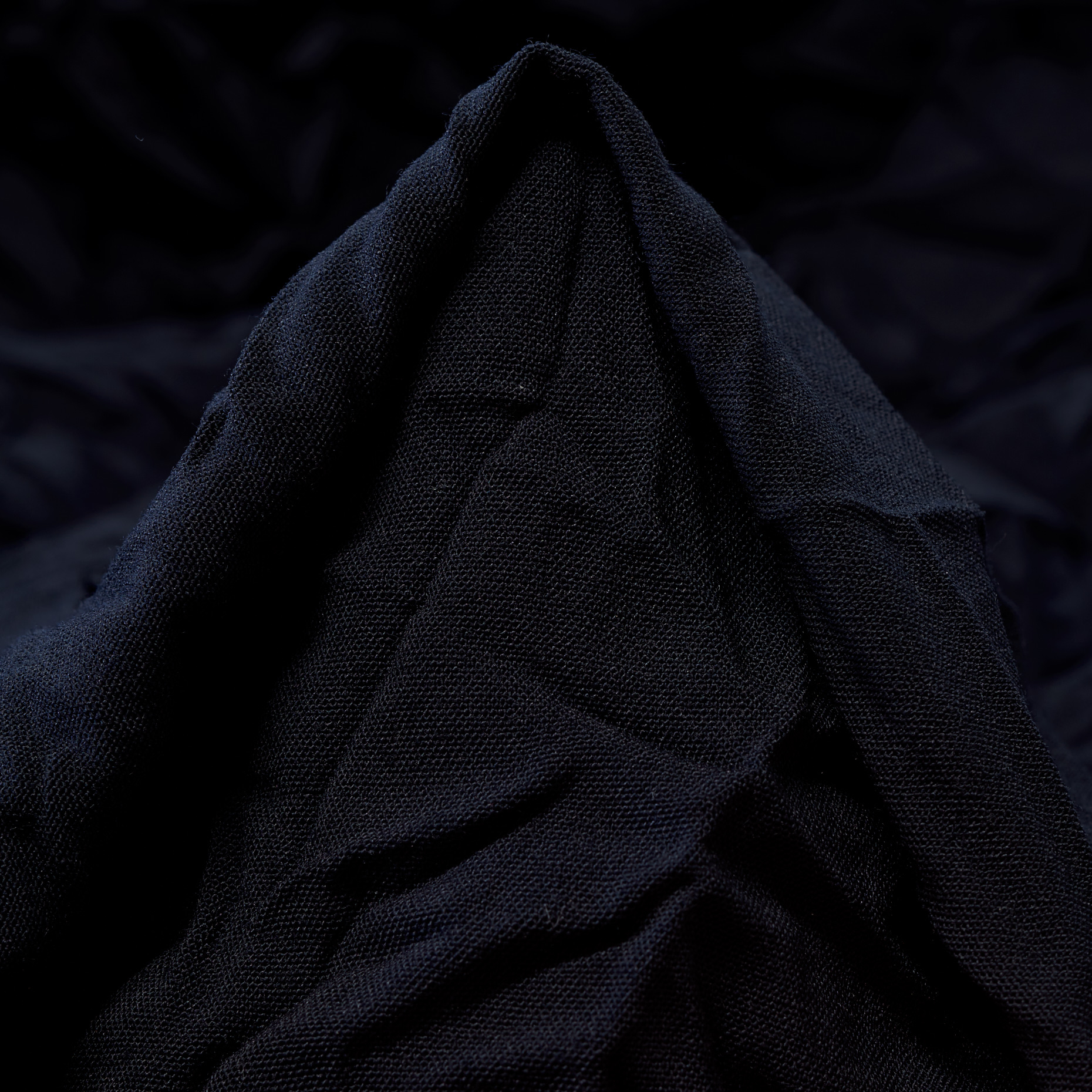 CRASH, VIRGIN WOOL, PARISIAN NIGHT (T0000635)