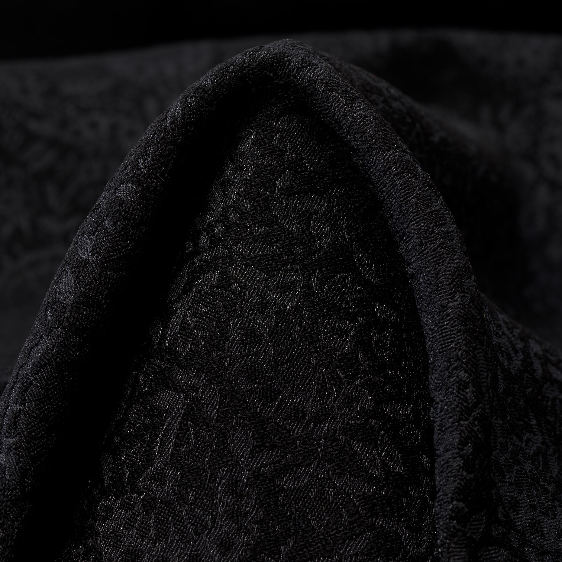 Jacquard, Ton auf Ton, Floral, Raven Black (P000003360)