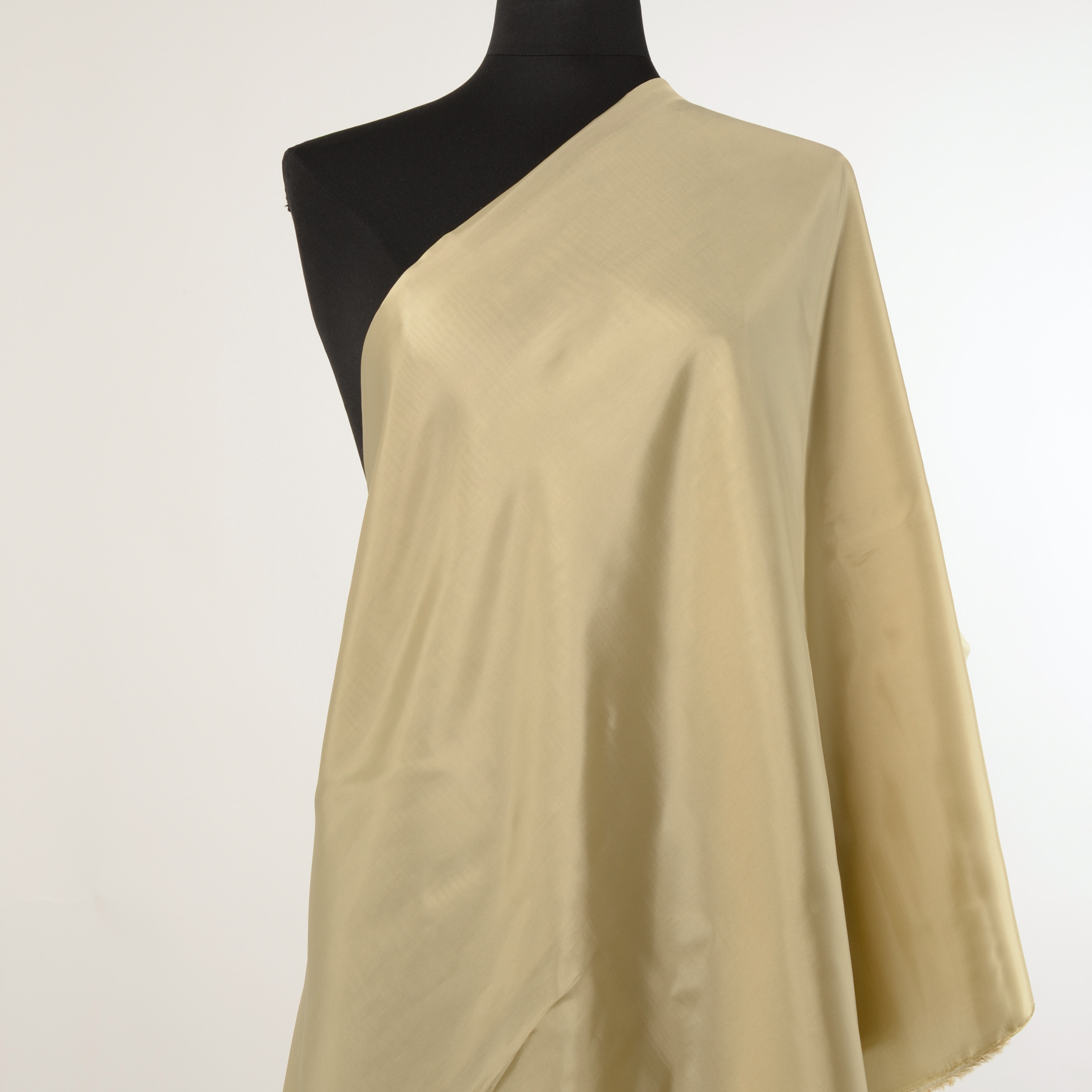 CUPRO, LINING, SAND (F000018072) - Mannequin