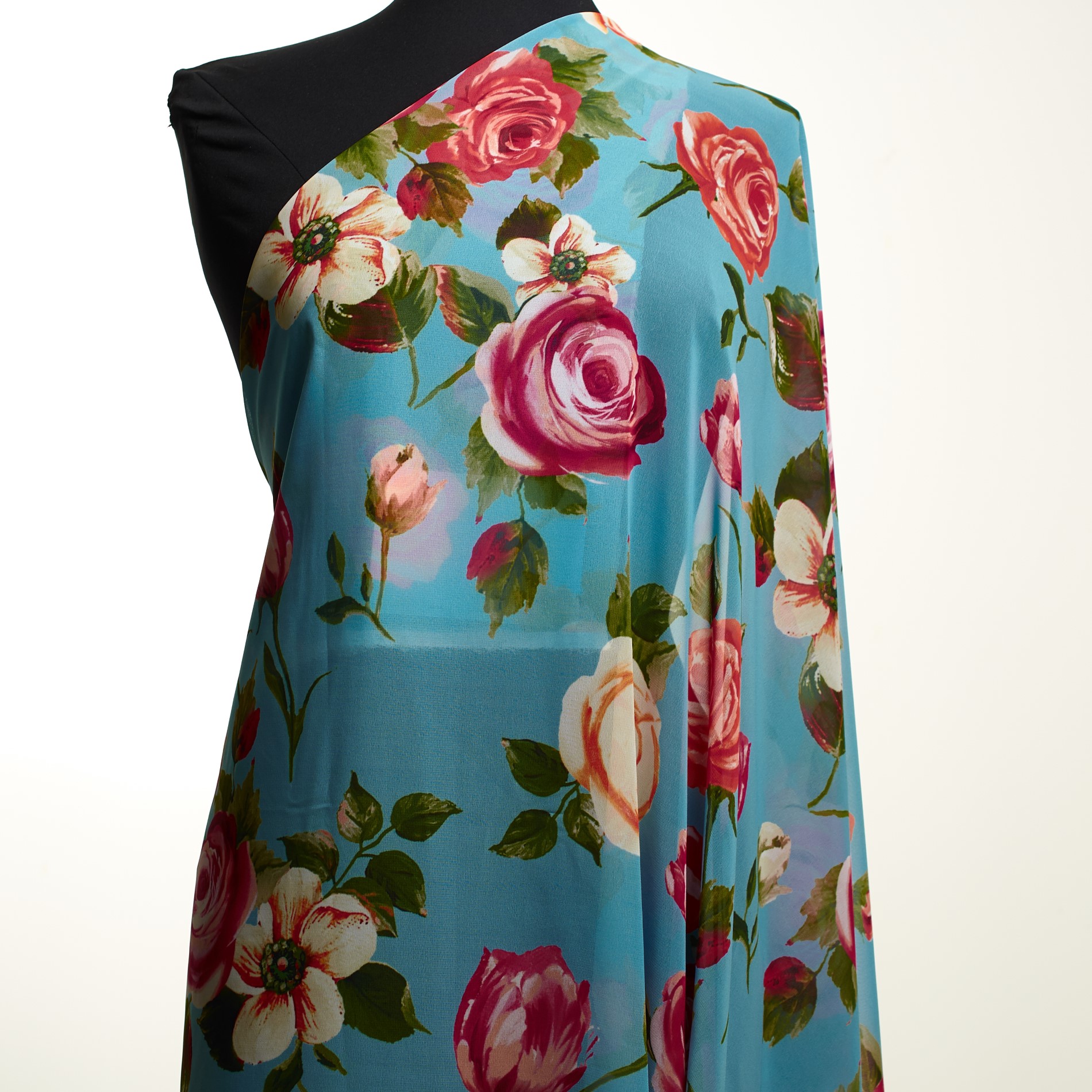 CHIFFON, COTTON BLEND, FLORAL, CABANA BLUE (F000031378) - Mannequin
