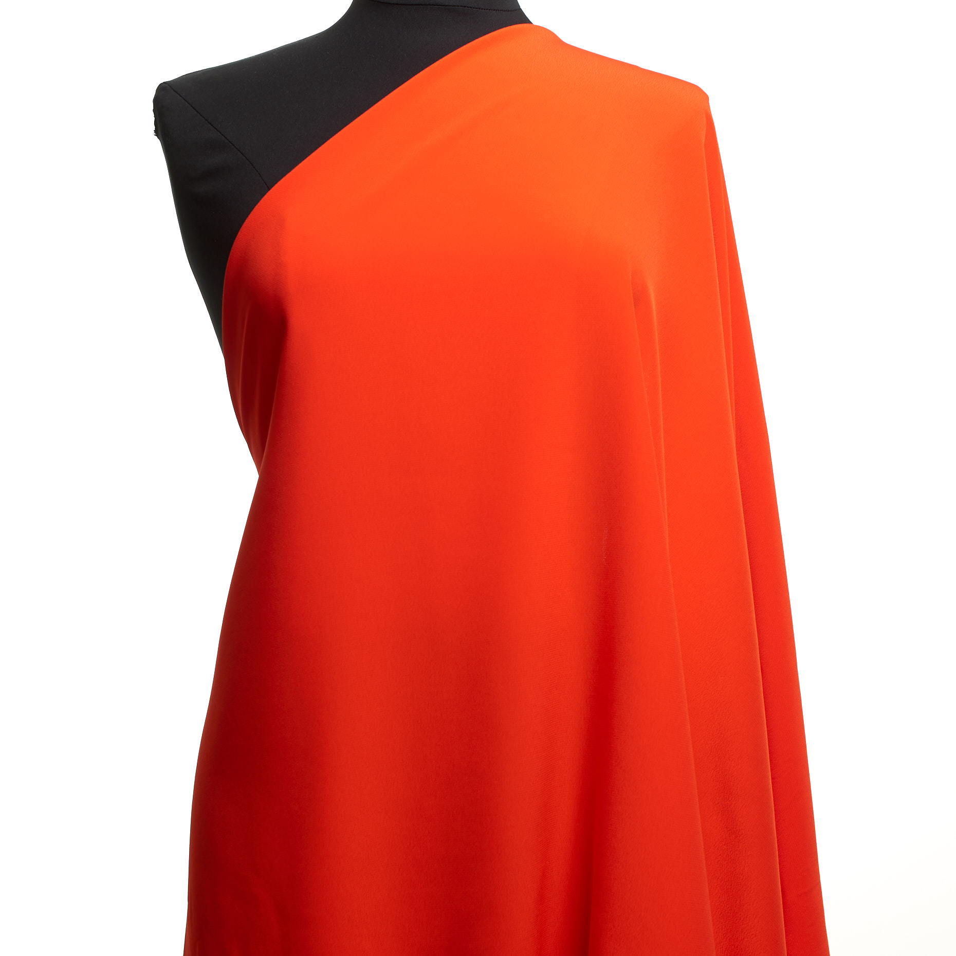 Сатин, Red Alert (F000038943) - Манекен