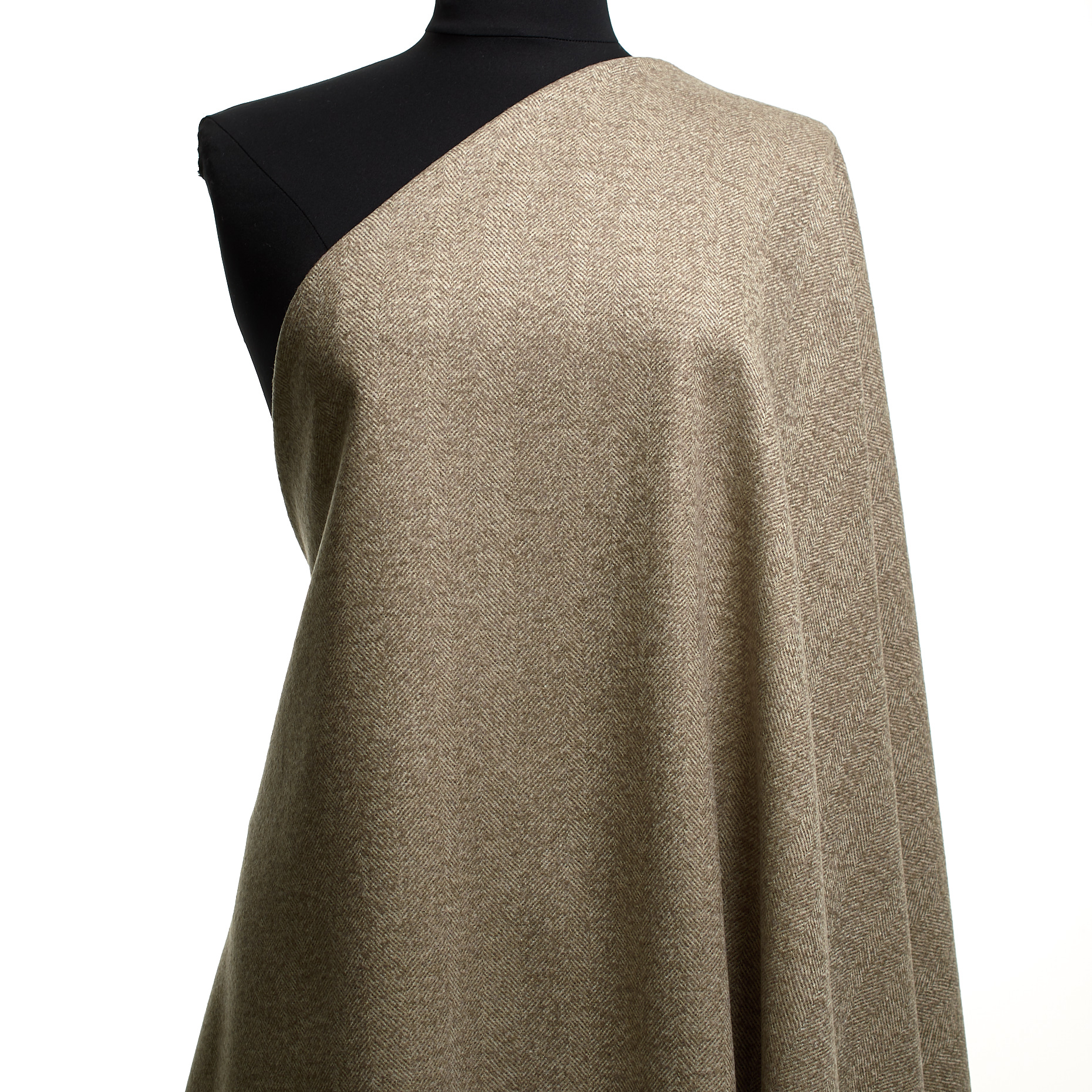 Herringbone, Virgin Wool, Field Of Rye (F000047456) - Mannequin