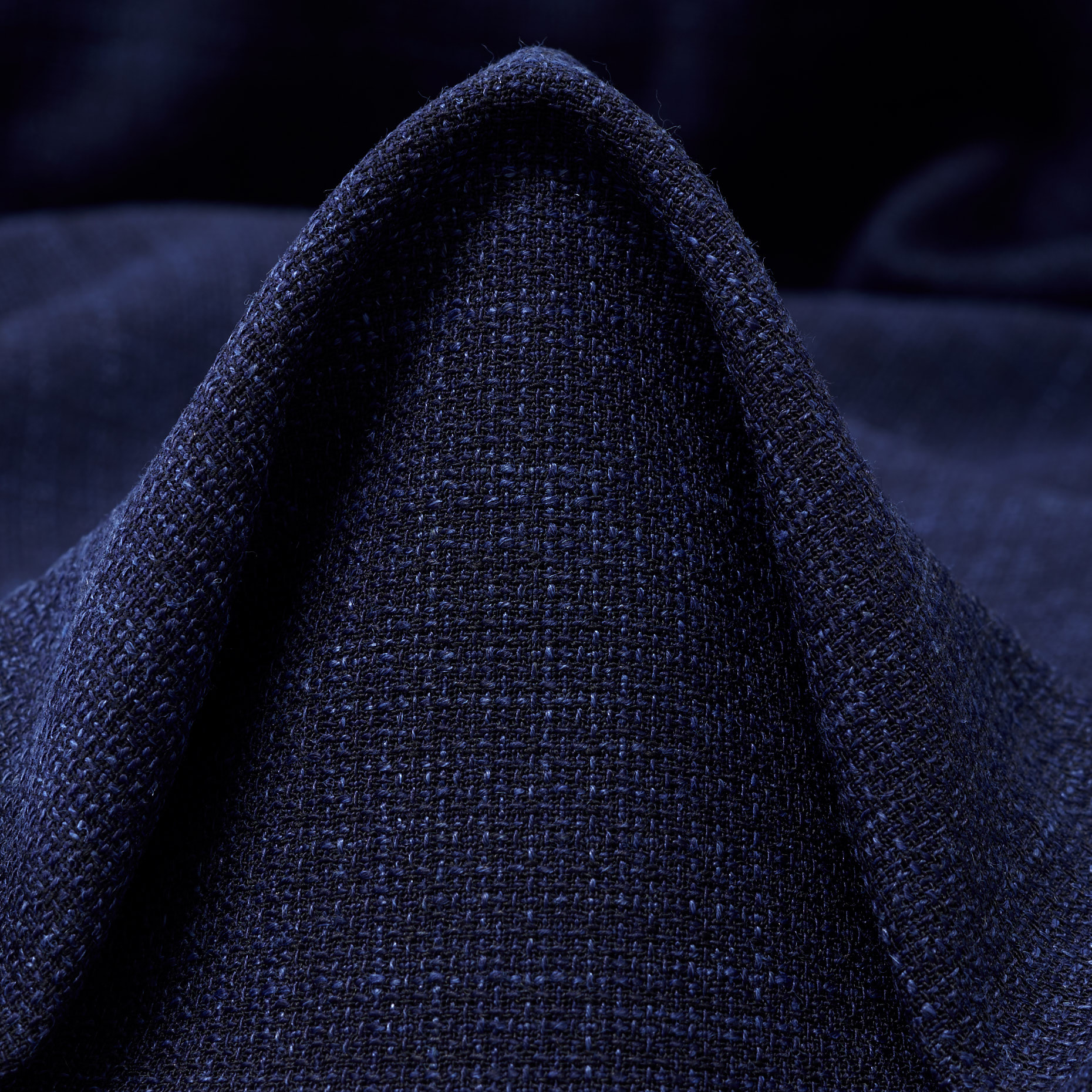 CRÊPE, WOOL, NAVY PEONY (F000044282)