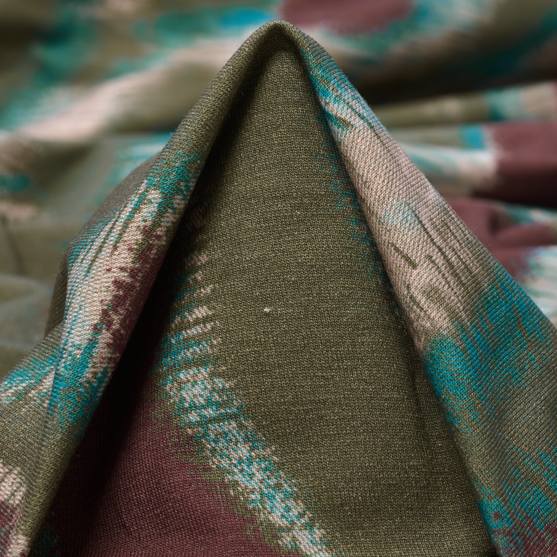 SINGLE JERSEY, VISCOSE, PRINTED, MERLOT&SAGE (F000031906)