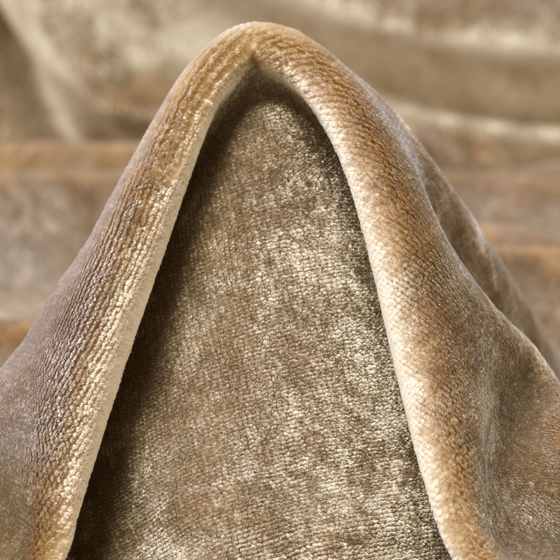 VELVET, VISCOSE, WARM TAUPE (C0002230)