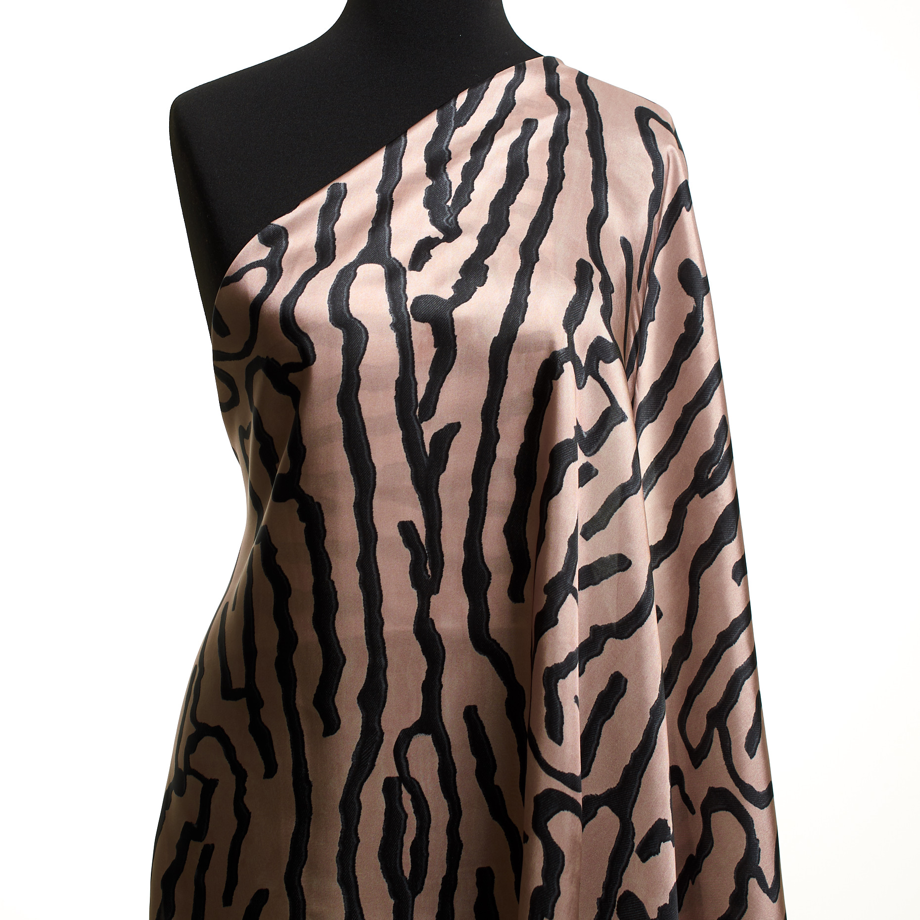 Twill, Viskose, Bedruckt, Hushed Violet&Anthracite (F000049269) - Schaufensterpuppe