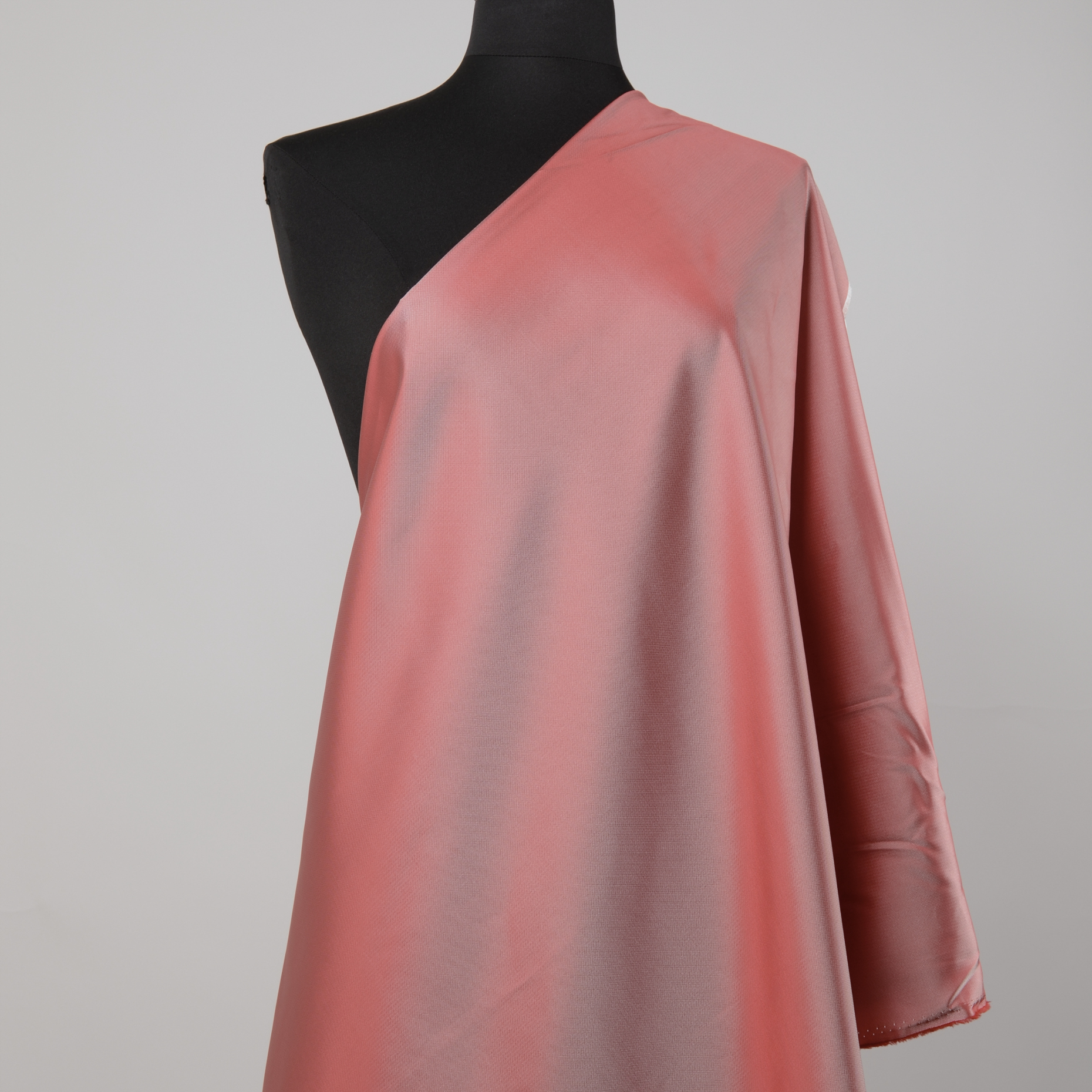 LINING, RASPBERRY (F000006068) - Mannequin