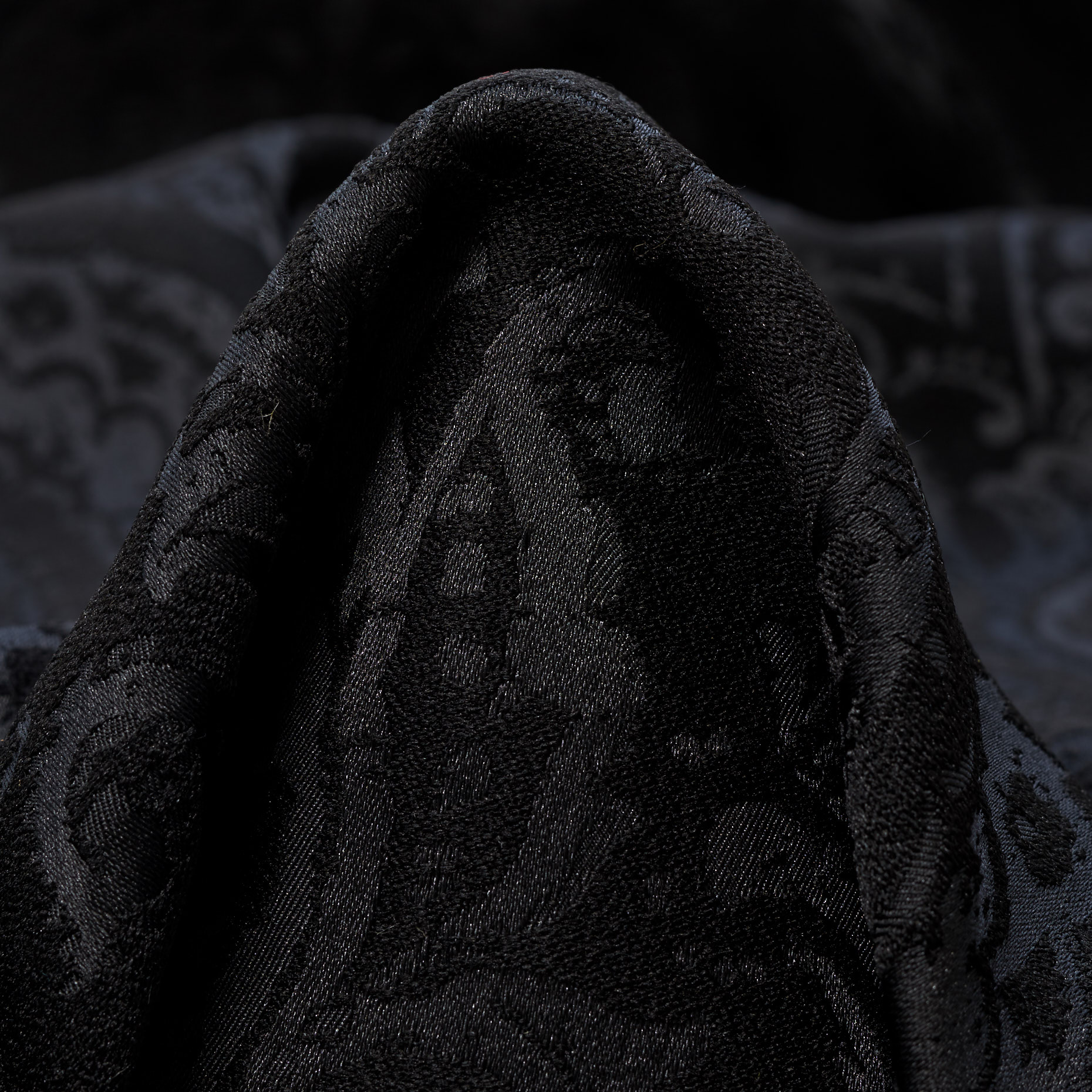 JACQUARD, TONE ON TONE, ELASTIC, RAVEN BLACK (P000003390)