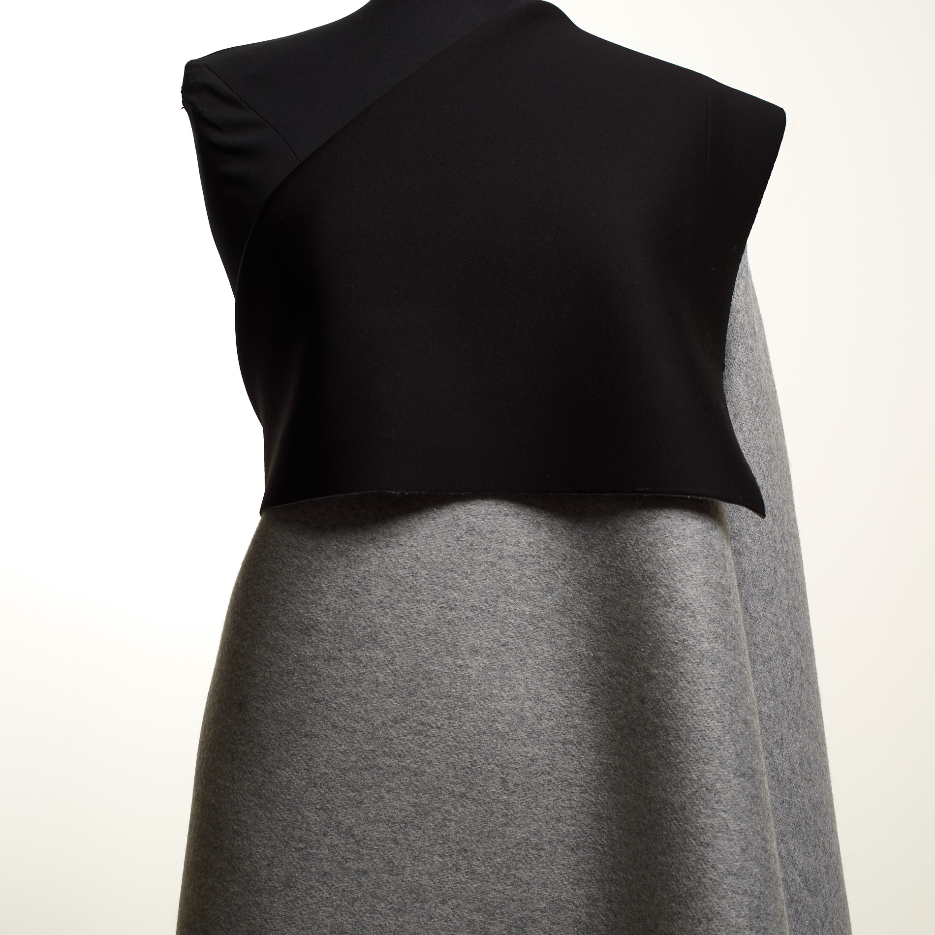 JERSEY, DOUBLE, MELANGE, CHISELED STONE (F000033065) - Mannequin