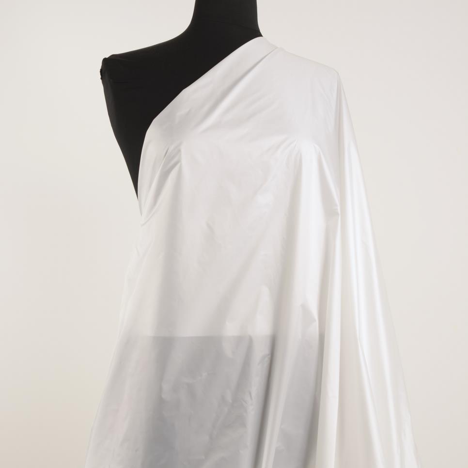 Аутдор, Brilliant White (F000027515) - Манекен