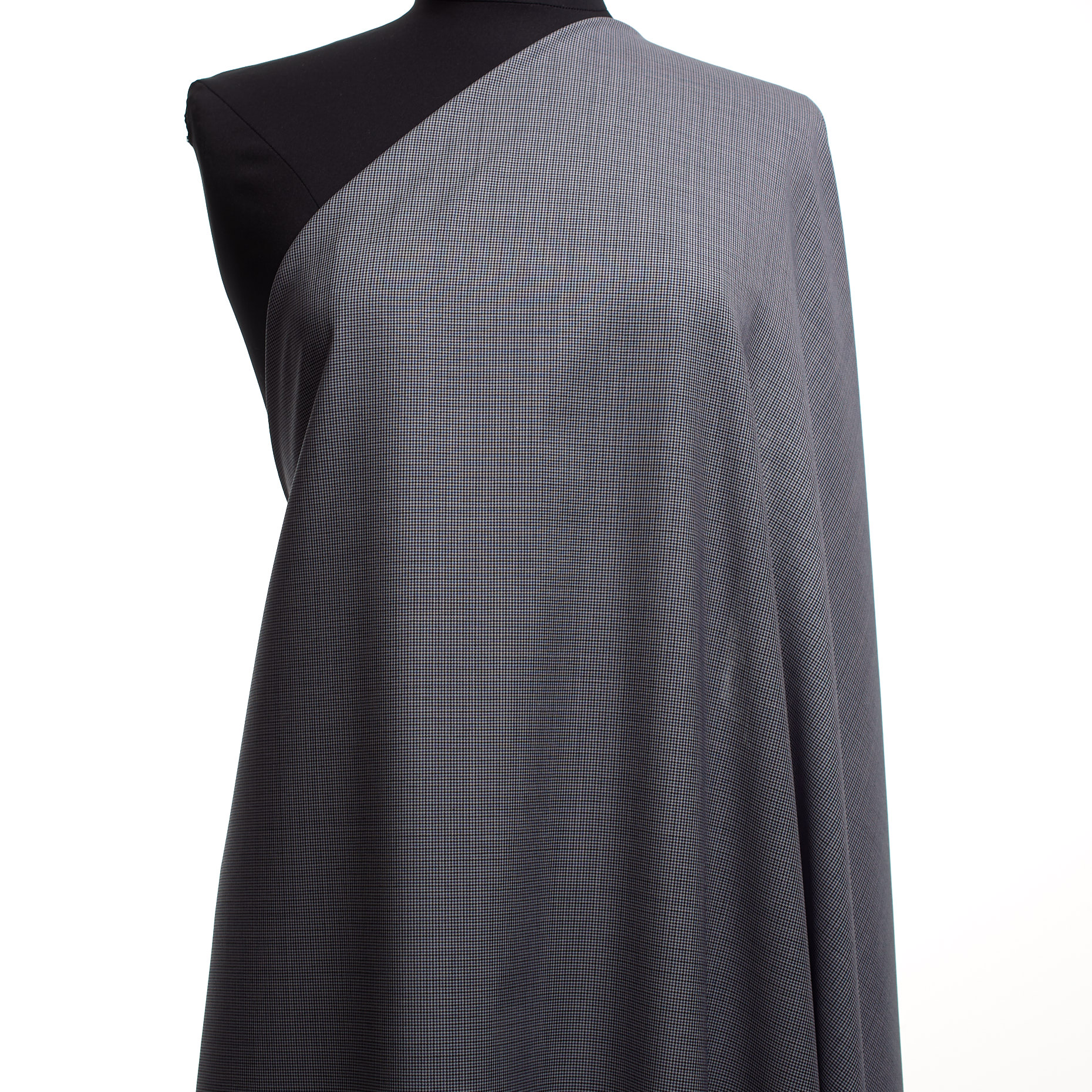 COOL WOOL, VIRGIN WOOL, MICRO DESIGN, ANTIQUE WHITE&RAVEN BLACK (F000042483) - Mannequin