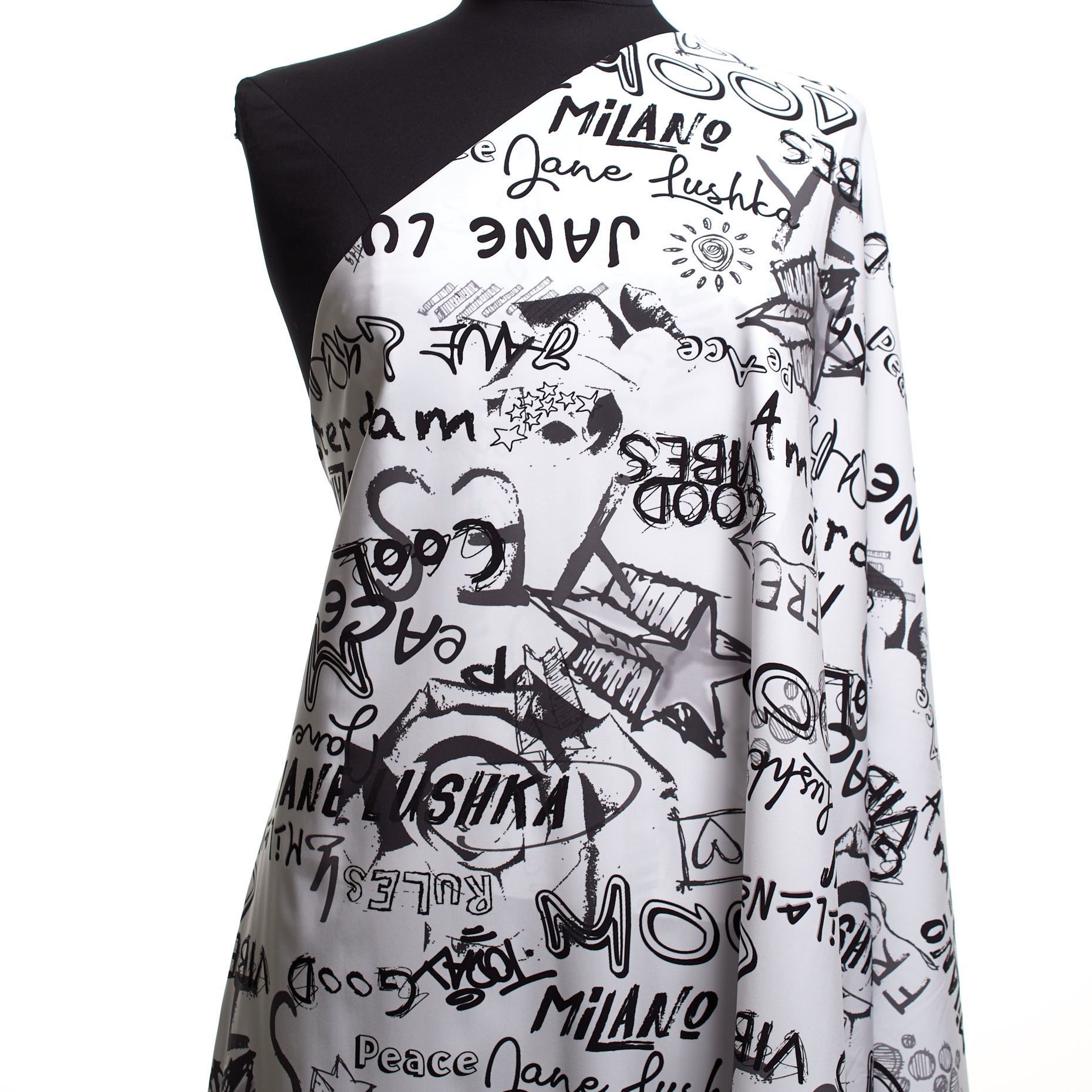 TECHNO JERSEY, PRINTED, HIGH ELASTICITY, RAVEN BLACK&BRILLIANT WHITE (F000041301) - Mannequin