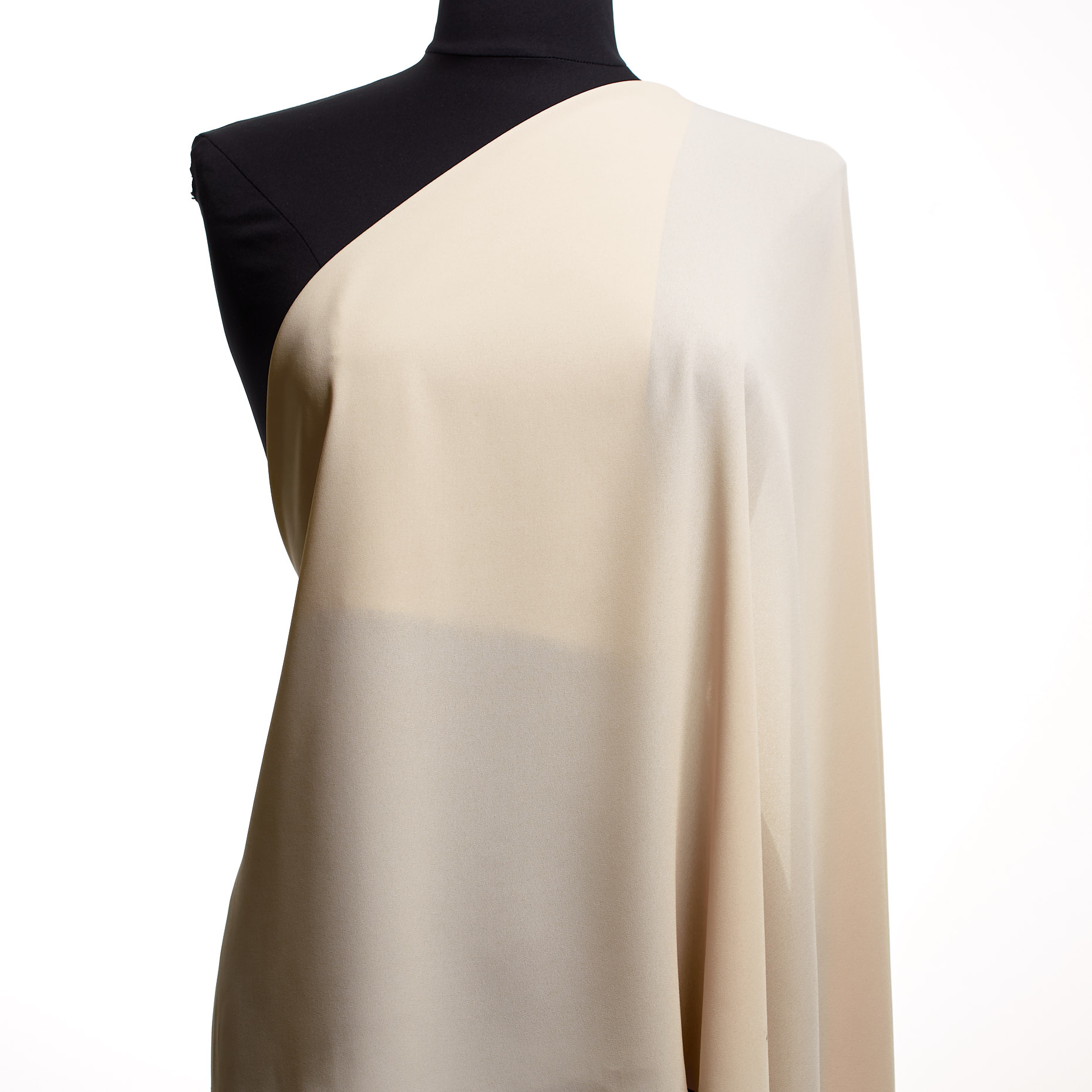 CRÊPE, IVORY (F000043359) - Mannequin