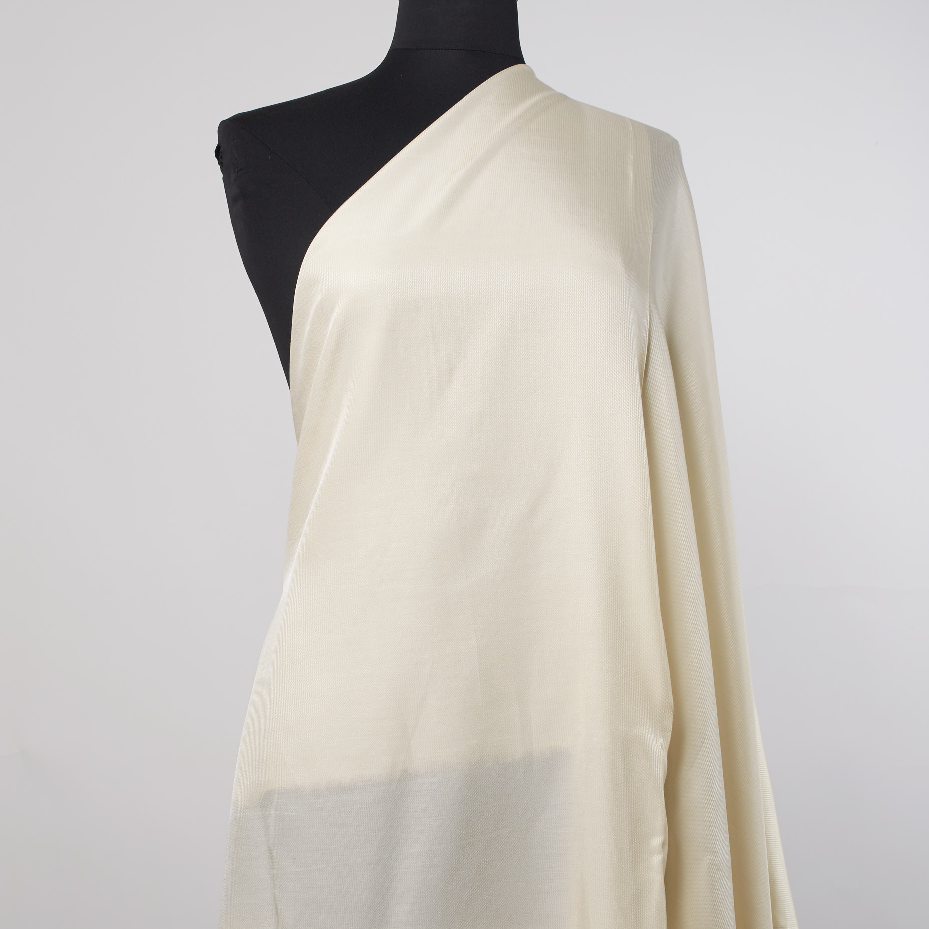 COTTON, VISCOSE, MICRO DESIGN, SNOW WHITE (F000025278) - Mannequin