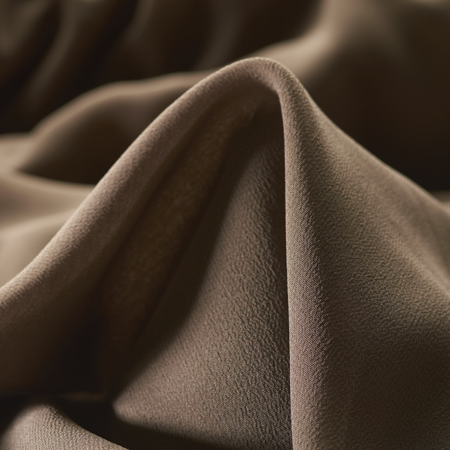 SILK, CRÊPE DE CHINE, TOASTED COCONUT (F000021150)