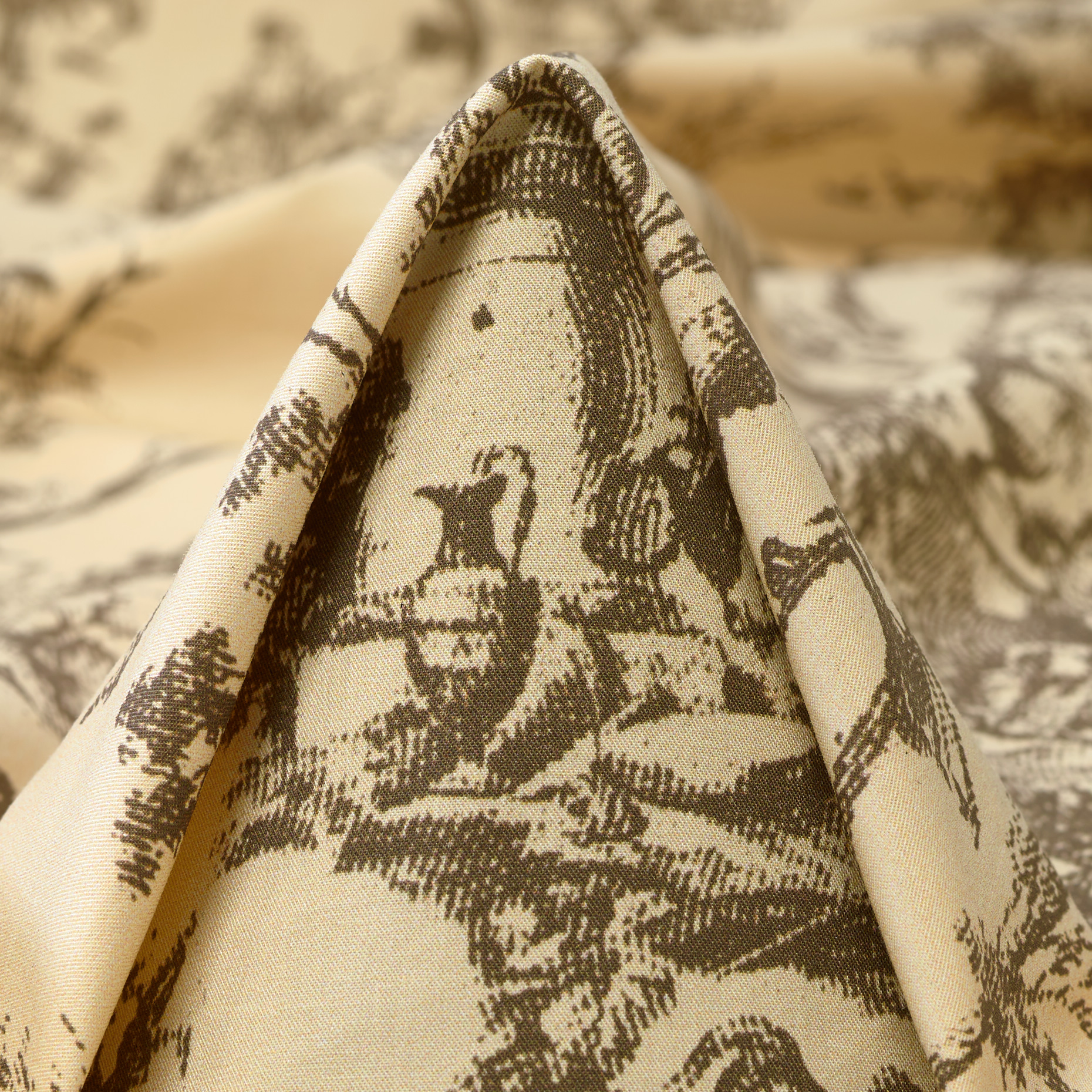 POPLIN, COTTON, TOILE DE JOUY, ANTIQUE WHITE&GREIGE (T0000713)
