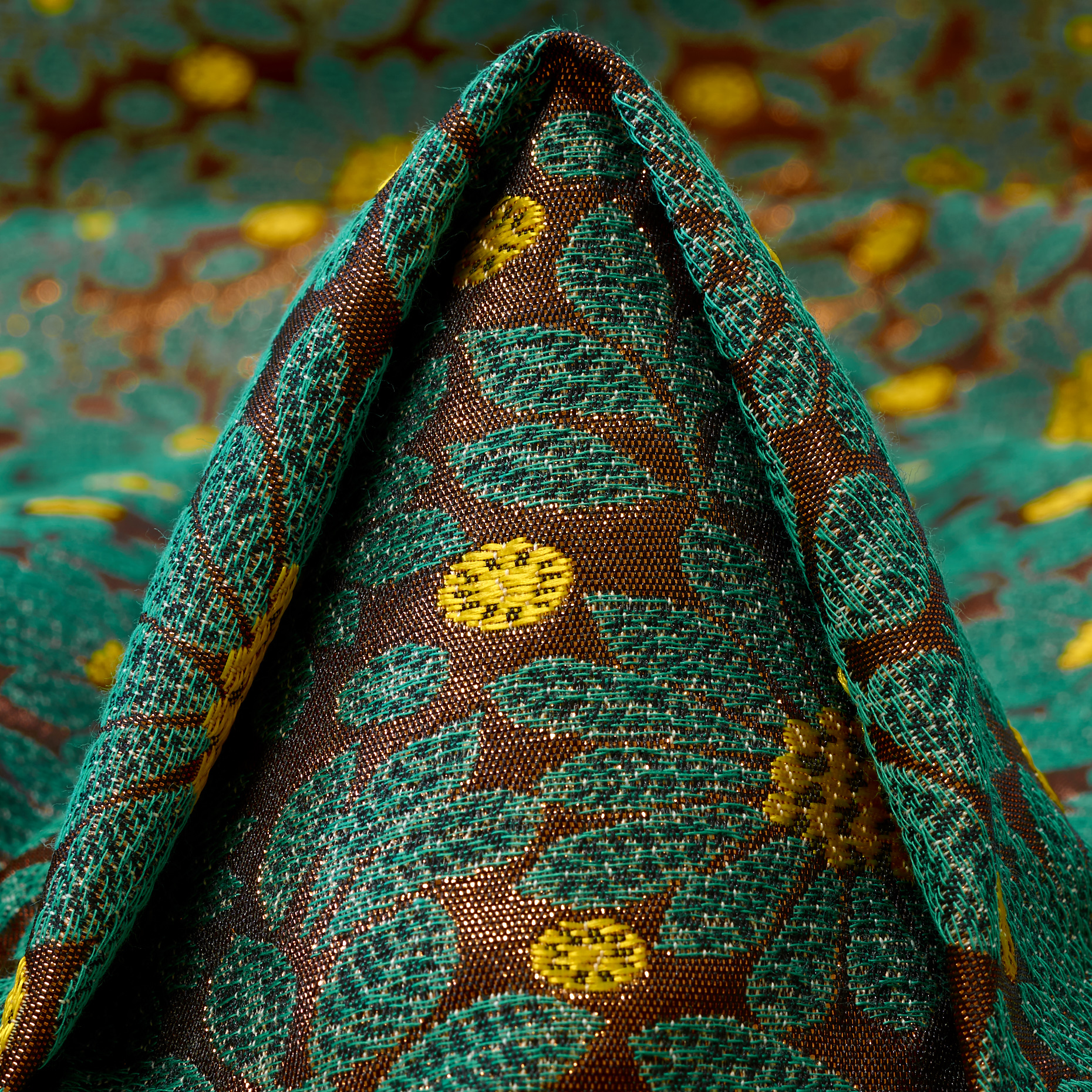 JACQUARD, COTTON BLEND, SHIMMERING, SPECTRA GREEN&HONEY